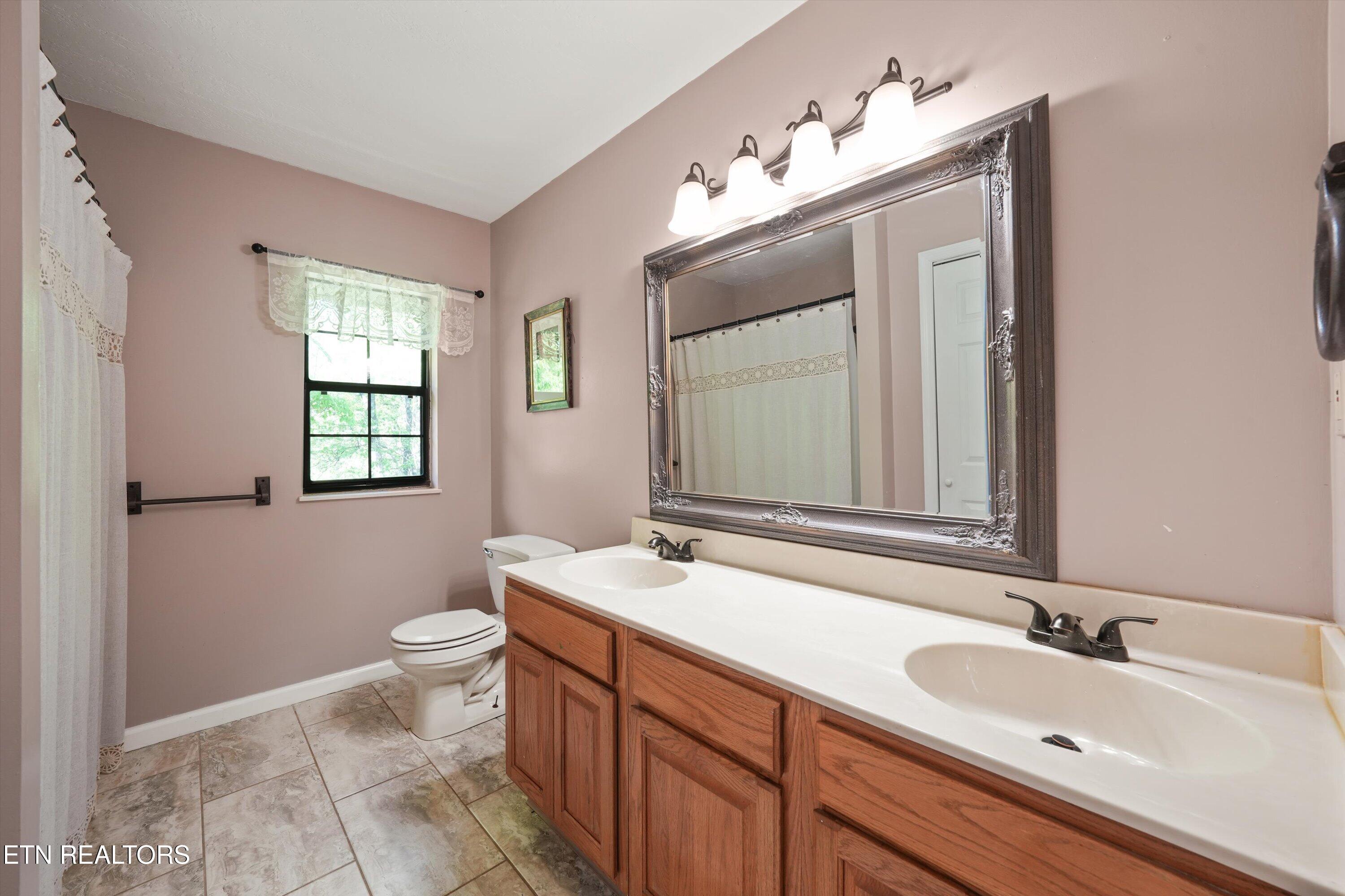 2869 Persian Lane New Market TN 37820