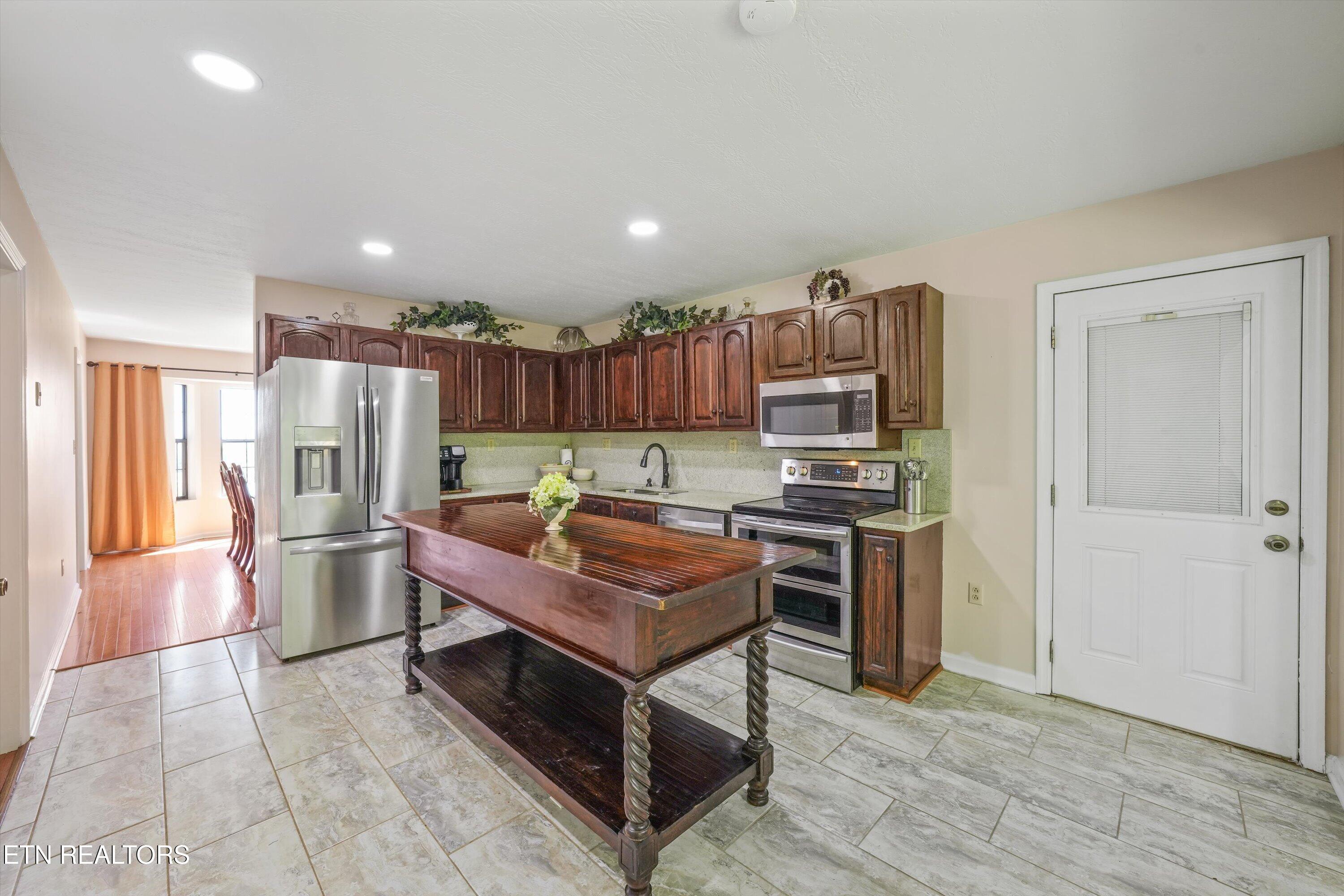 2869 Persian Lane New Market TN 37820