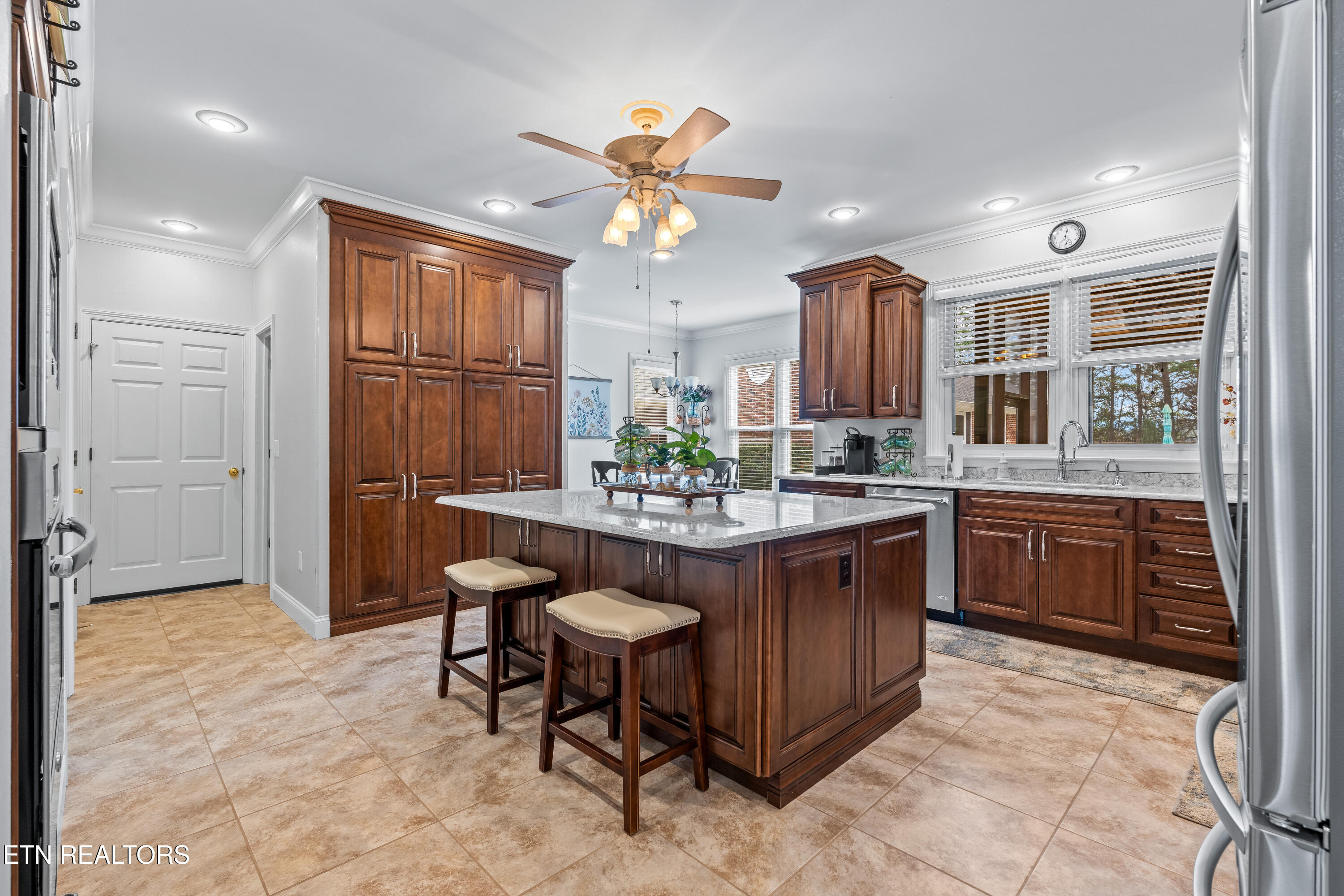 2425 Mccleary Road Sevierville TN 37876