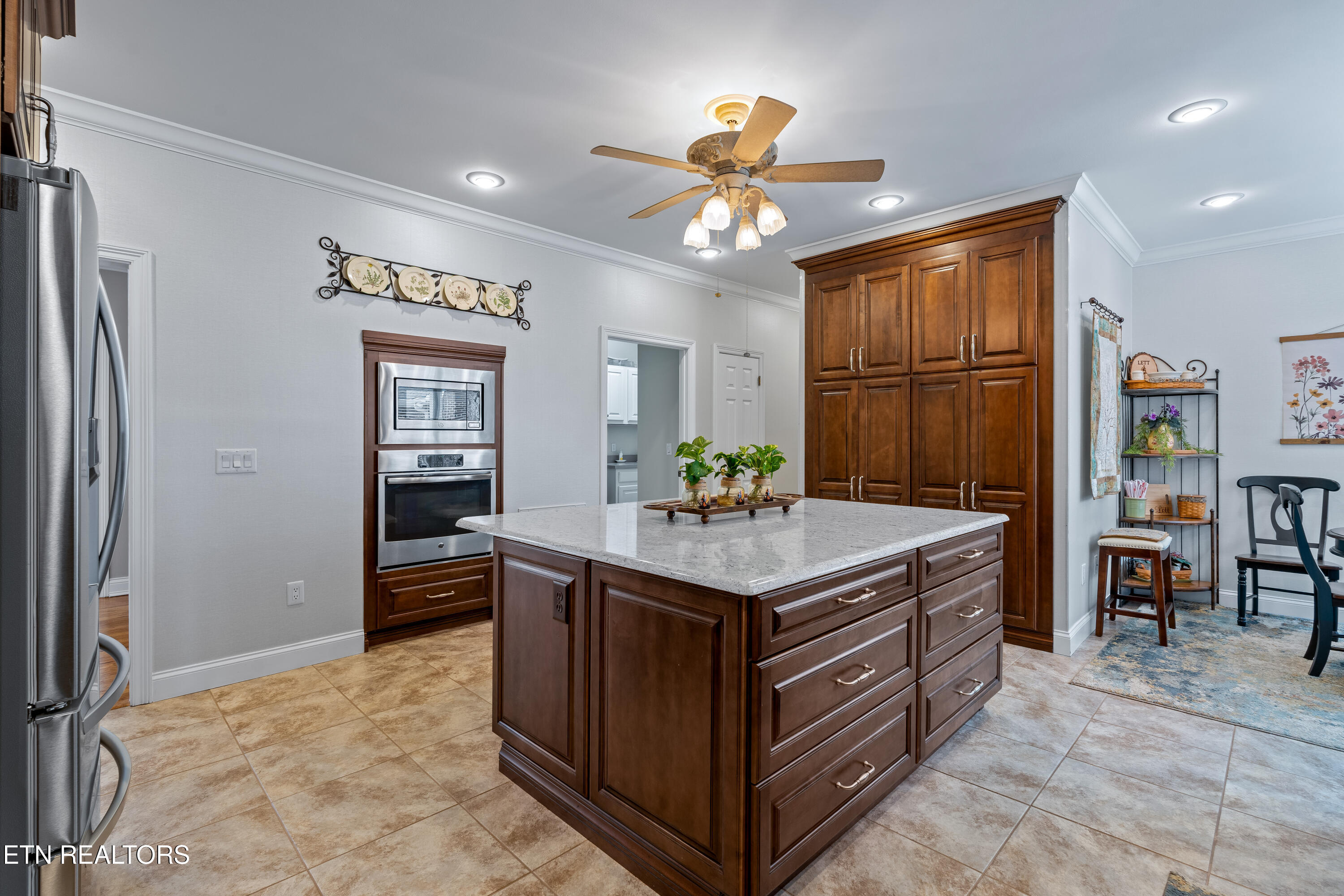 2425 Mccleary Road Sevierville TN 37876