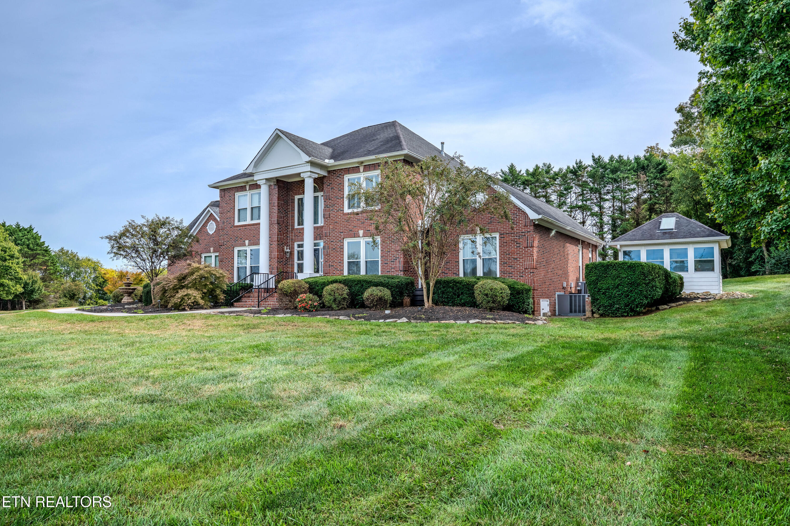 2425 Mccleary Road Sevierville TN 37876