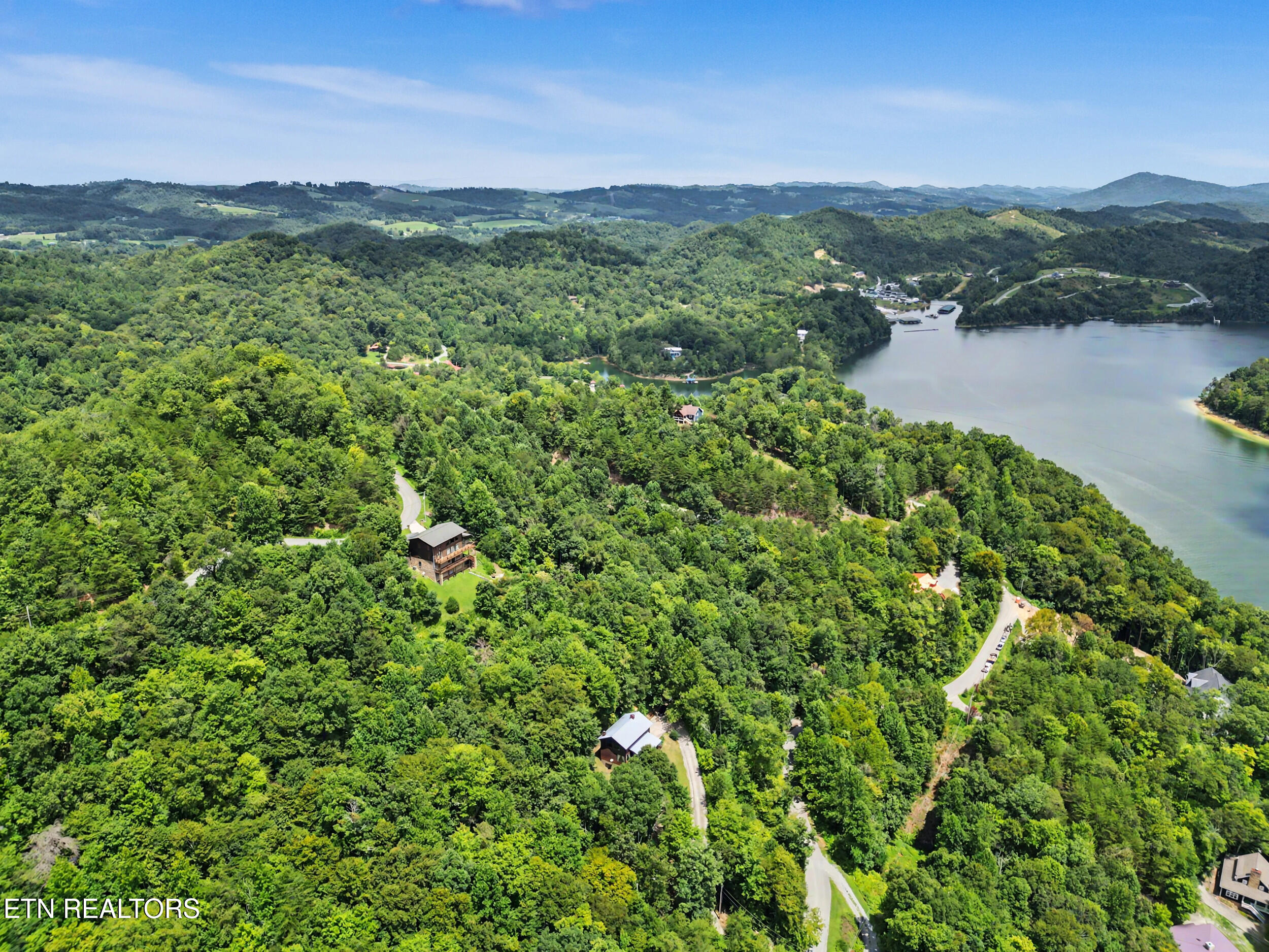 1738 Mountain Shores Road New Tazewell TN 37825