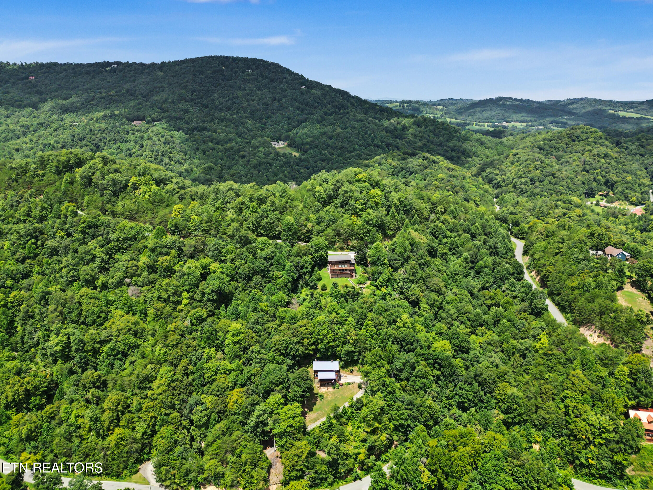 1738 Mountain Shores Road New Tazewell TN 37825