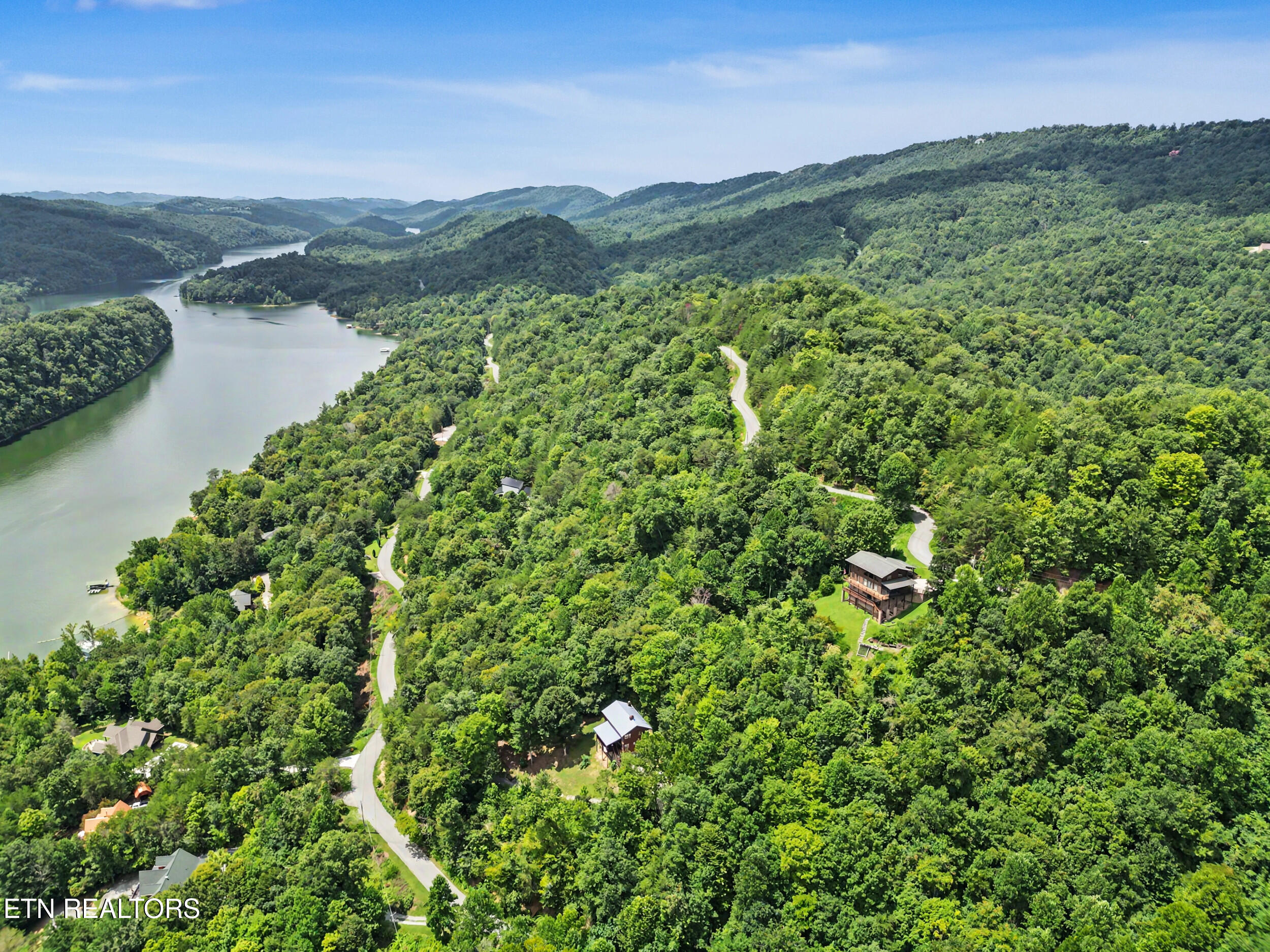 1738 Mountain Shores Road New Tazewell TN 37825