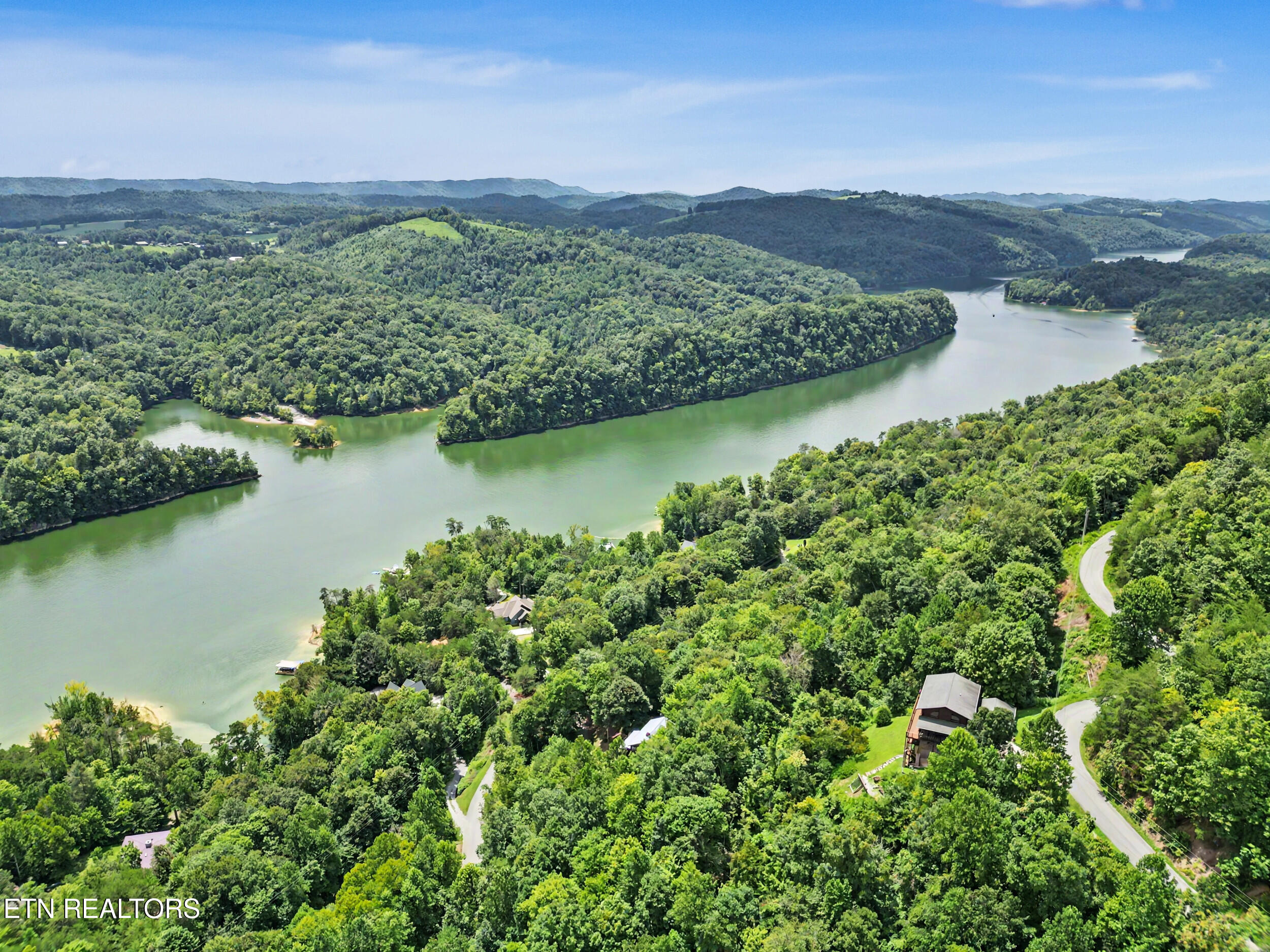 1738 Mountain Shores Road New Tazewell TN 37825
