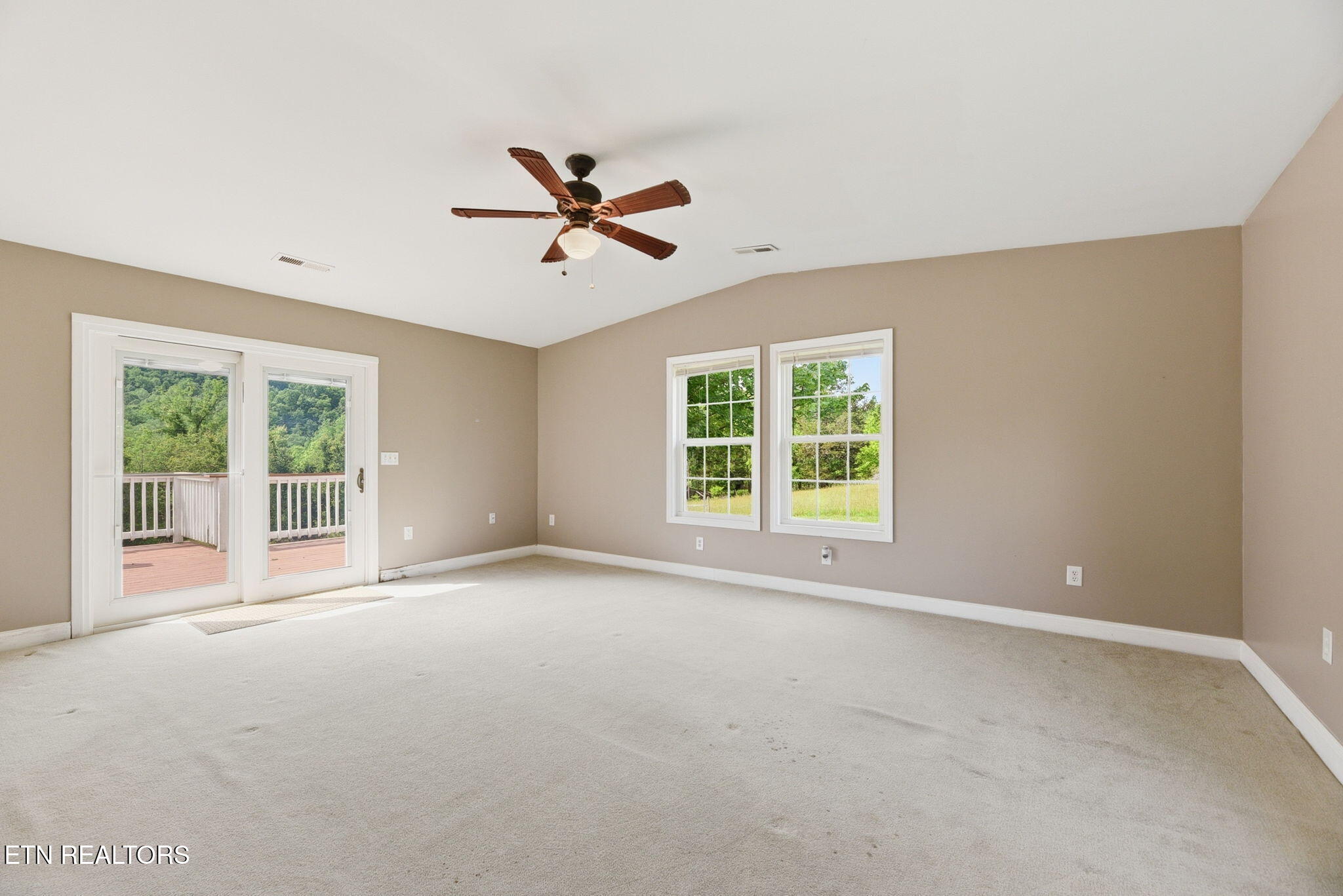 357 Neal Road Tazewell TN 37879