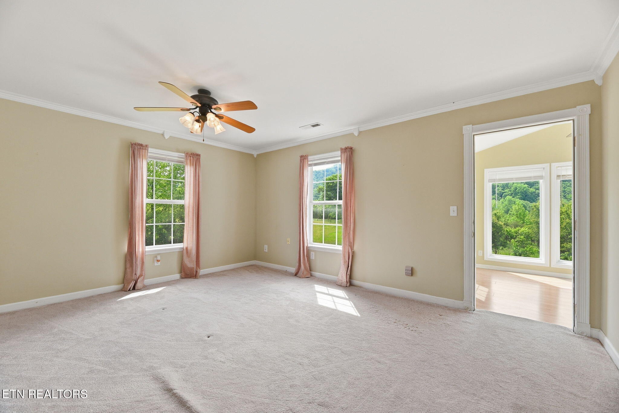 357 Neal Road Tazewell TN 37879