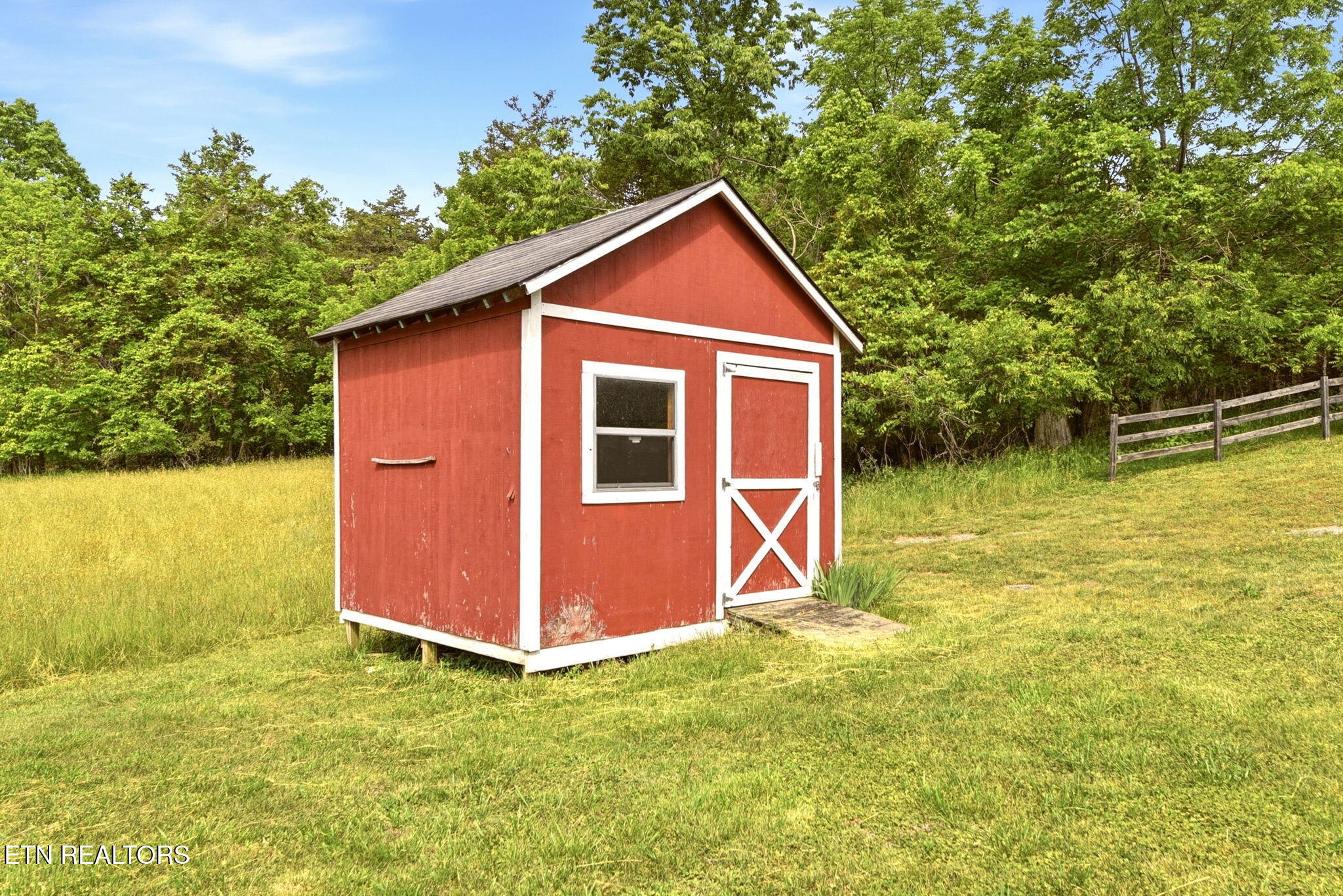 357 Neal Road Tazewell TN 37879