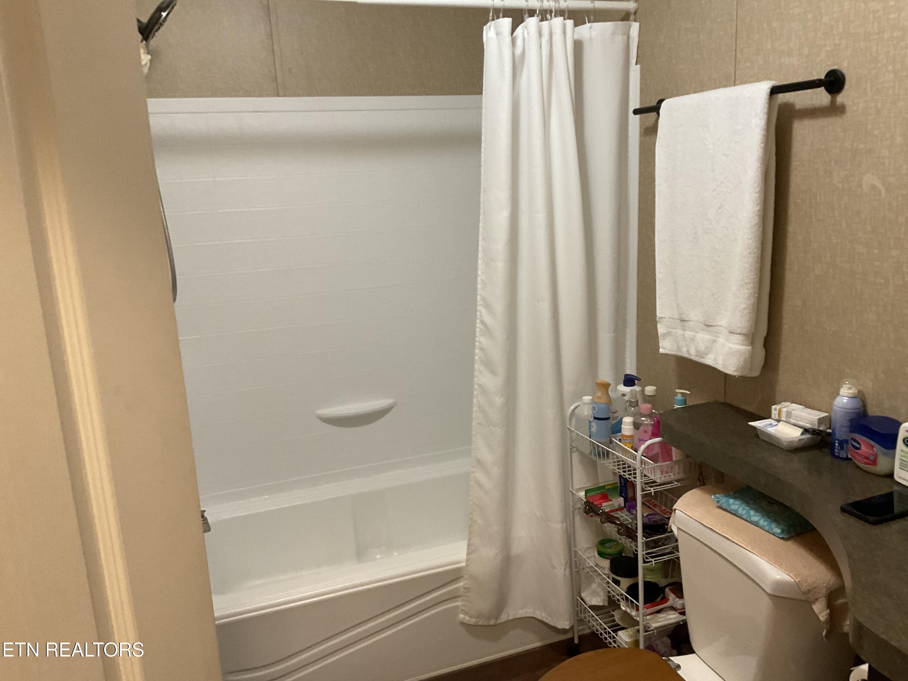 384 Virgil Smith Road Crossville TN 38571