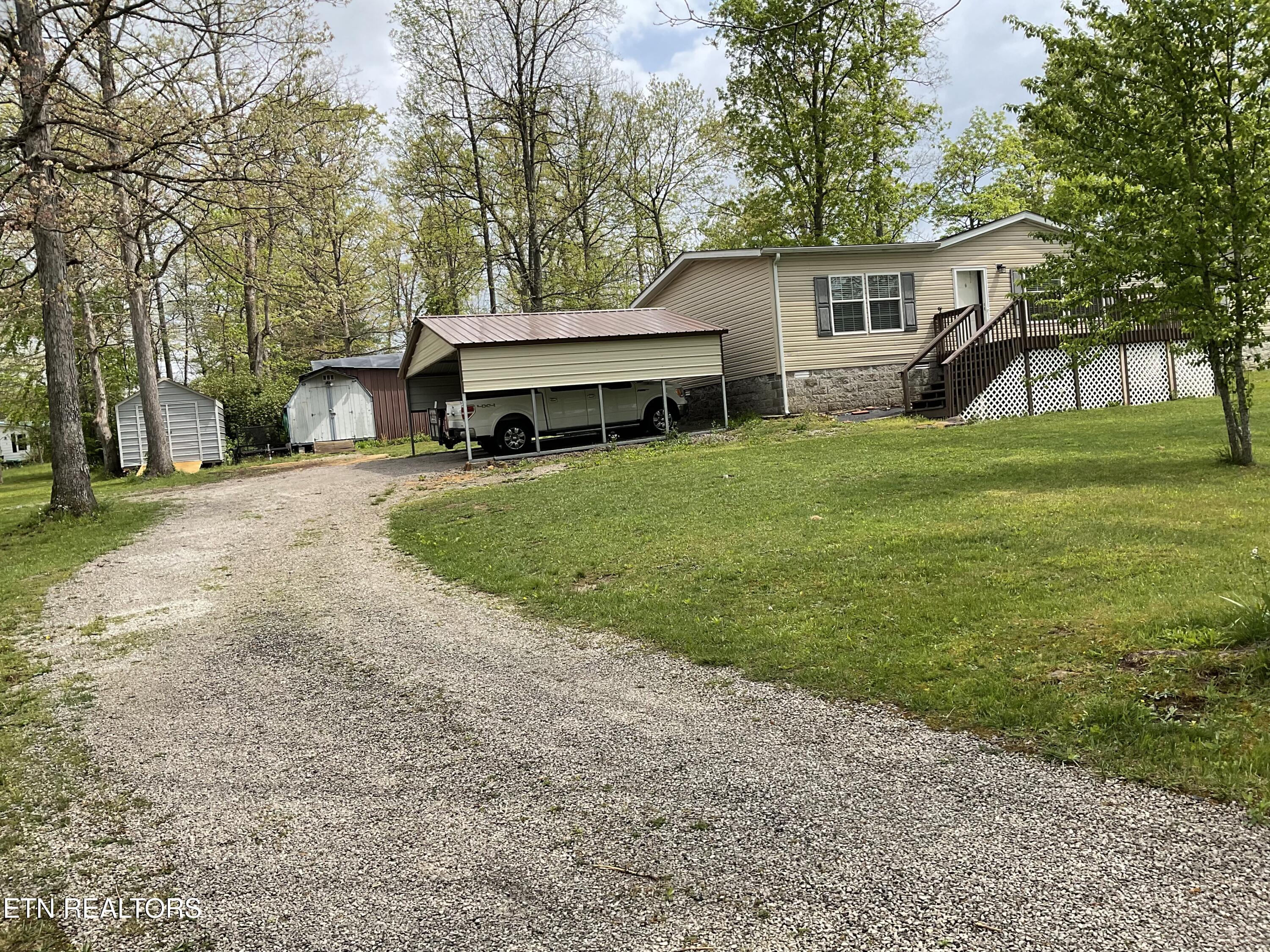 384 Virgil Smith Road Crossville TN 38571