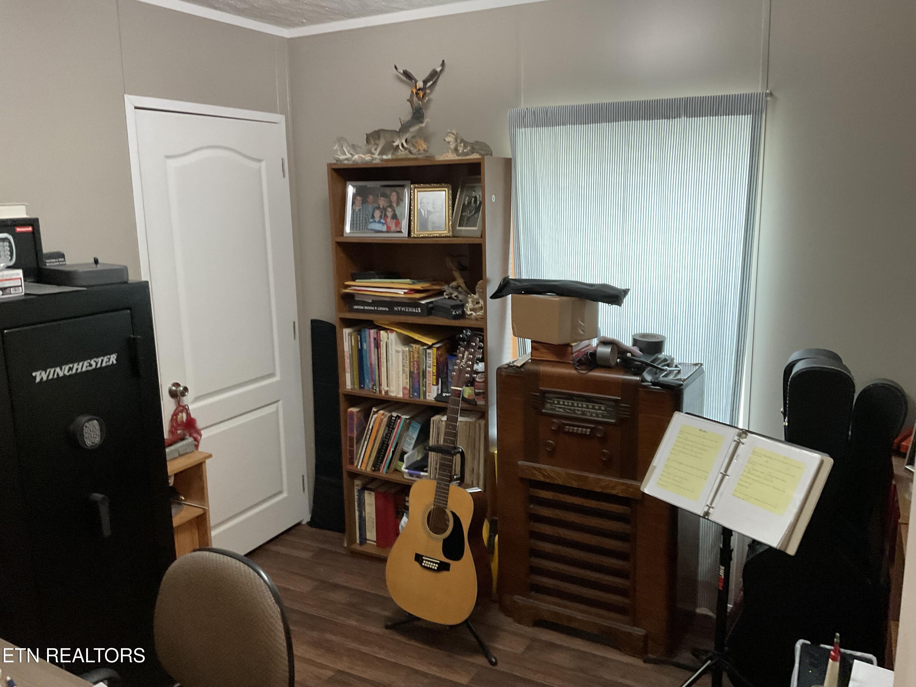 384 Virgil Smith Road Crossville TN 38571