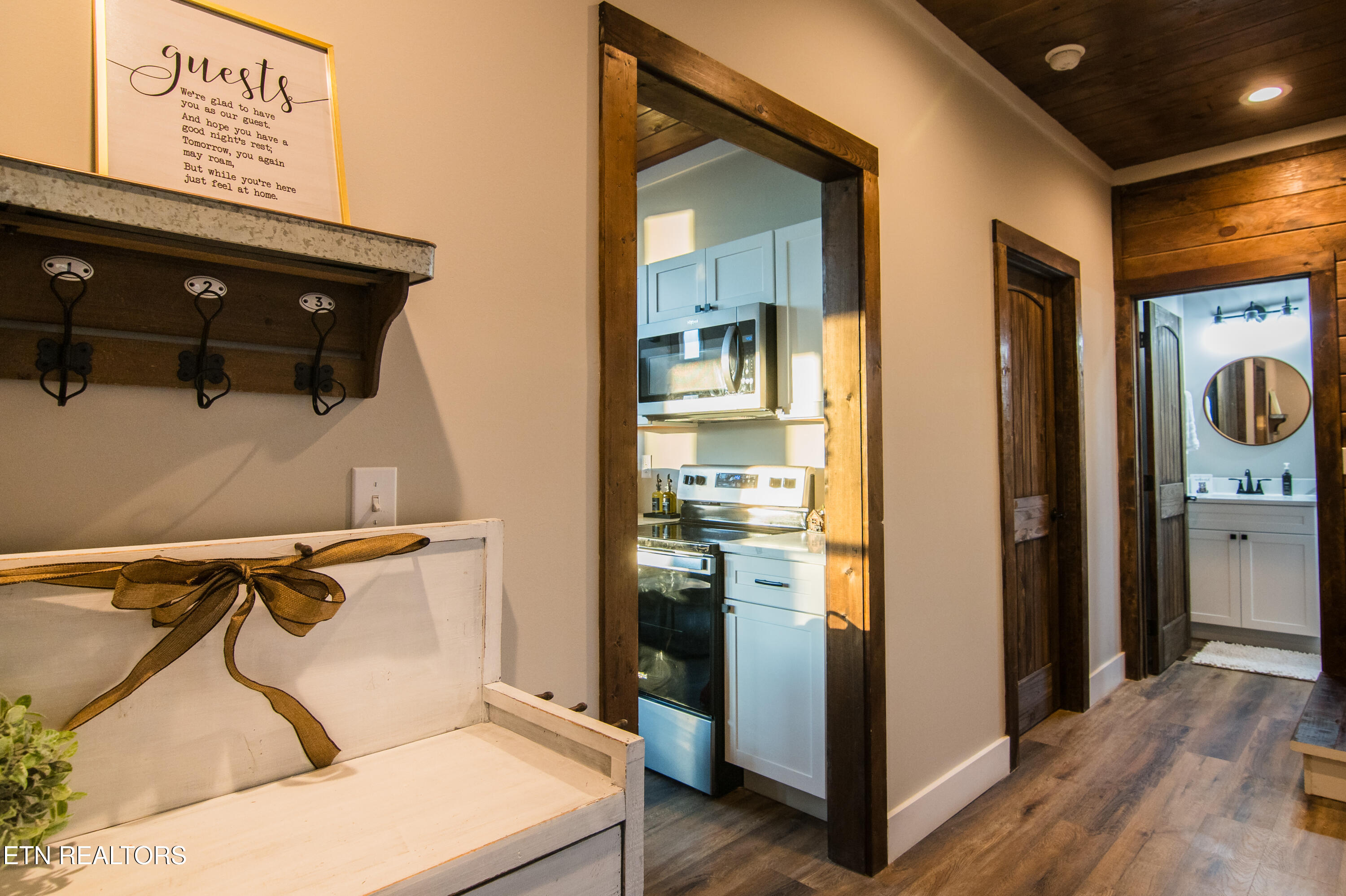 1113 Mathis Hollow Road Gatlinburg TN 37738