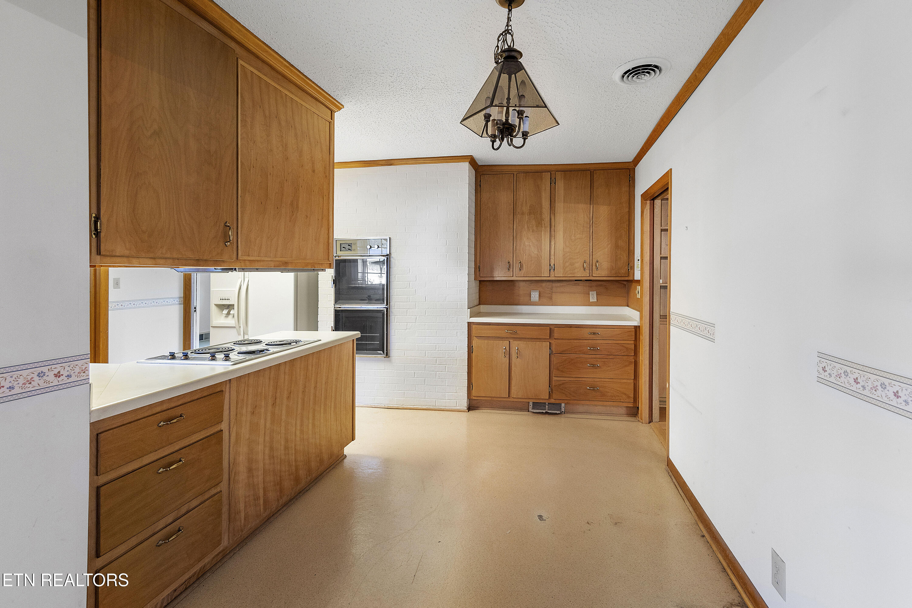 1233 Cherokee Boulevard Knoxville TN 37919