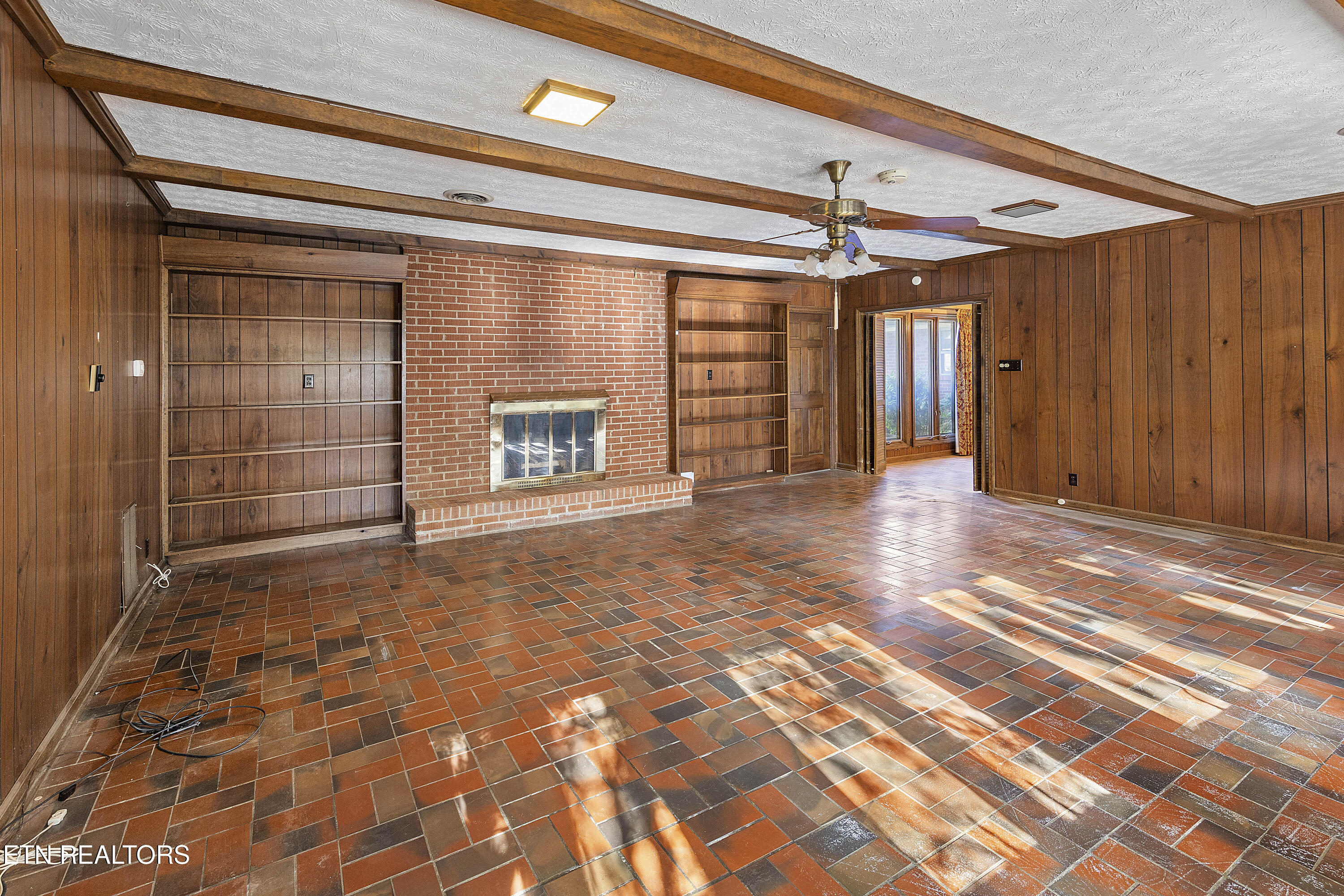 1233 Cherokee Boulevard Knoxville TN 37919