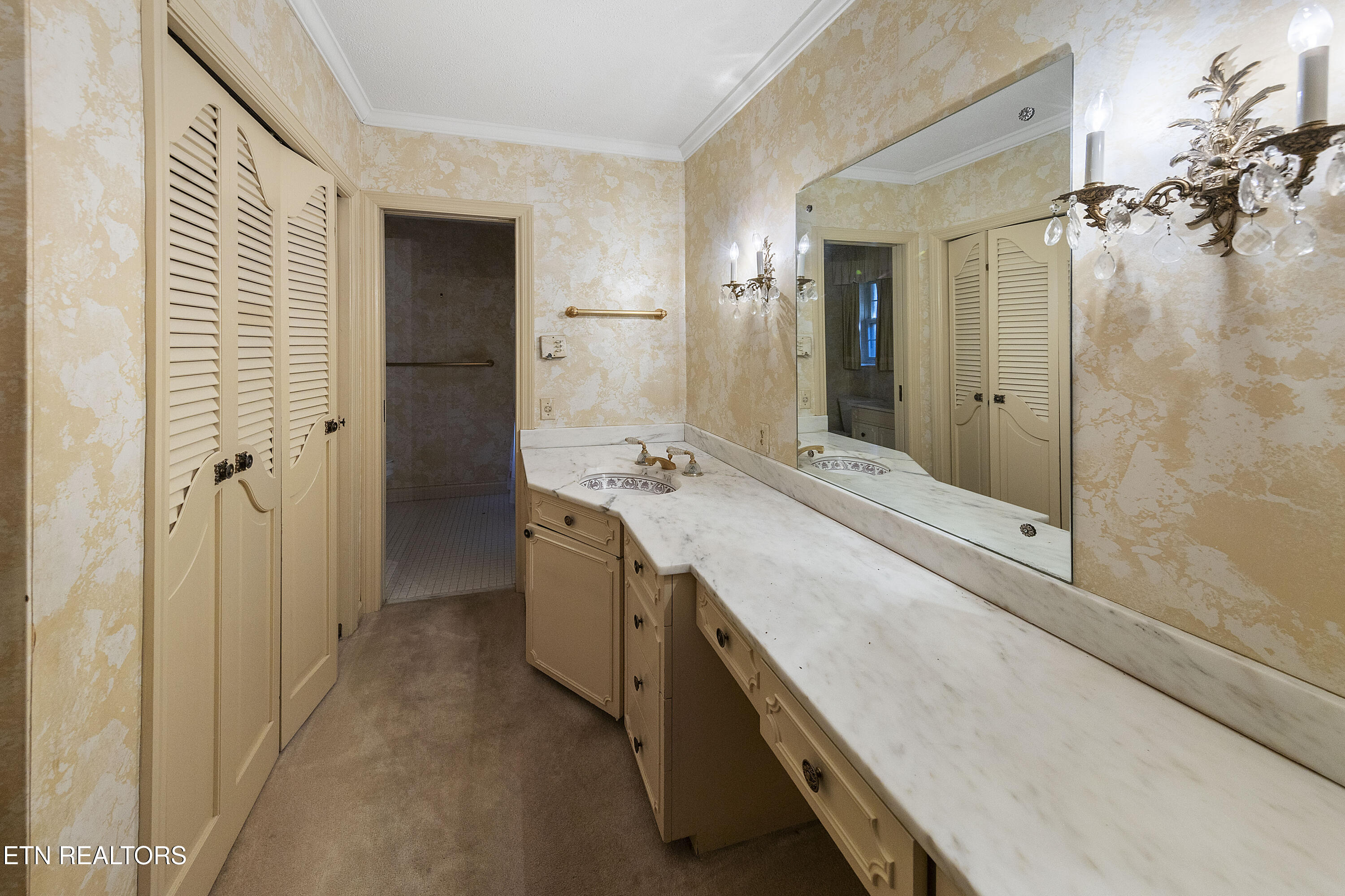 1233 Cherokee Boulevard Knoxville TN 37919