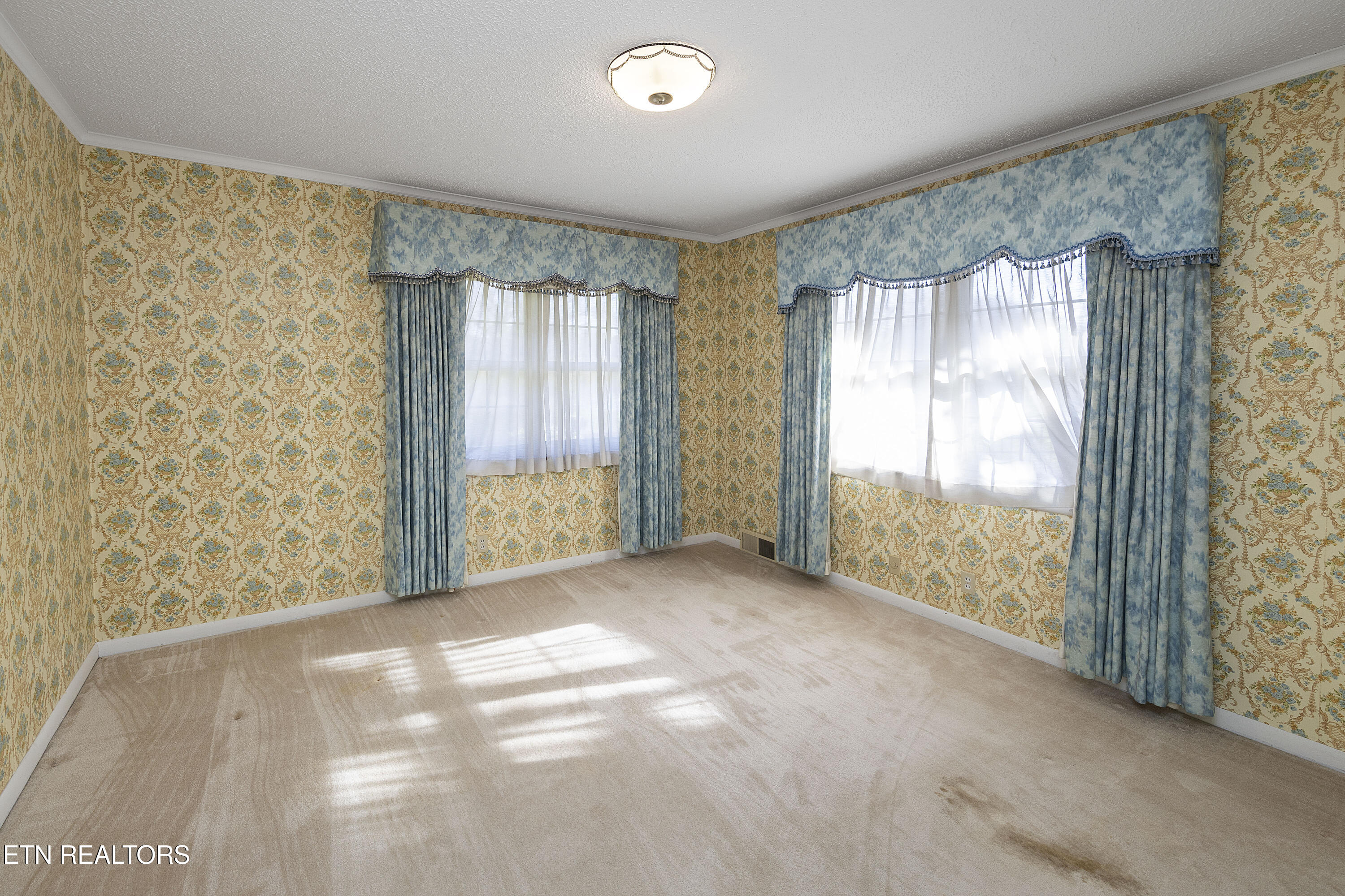 1233 Cherokee Boulevard Knoxville TN 37919