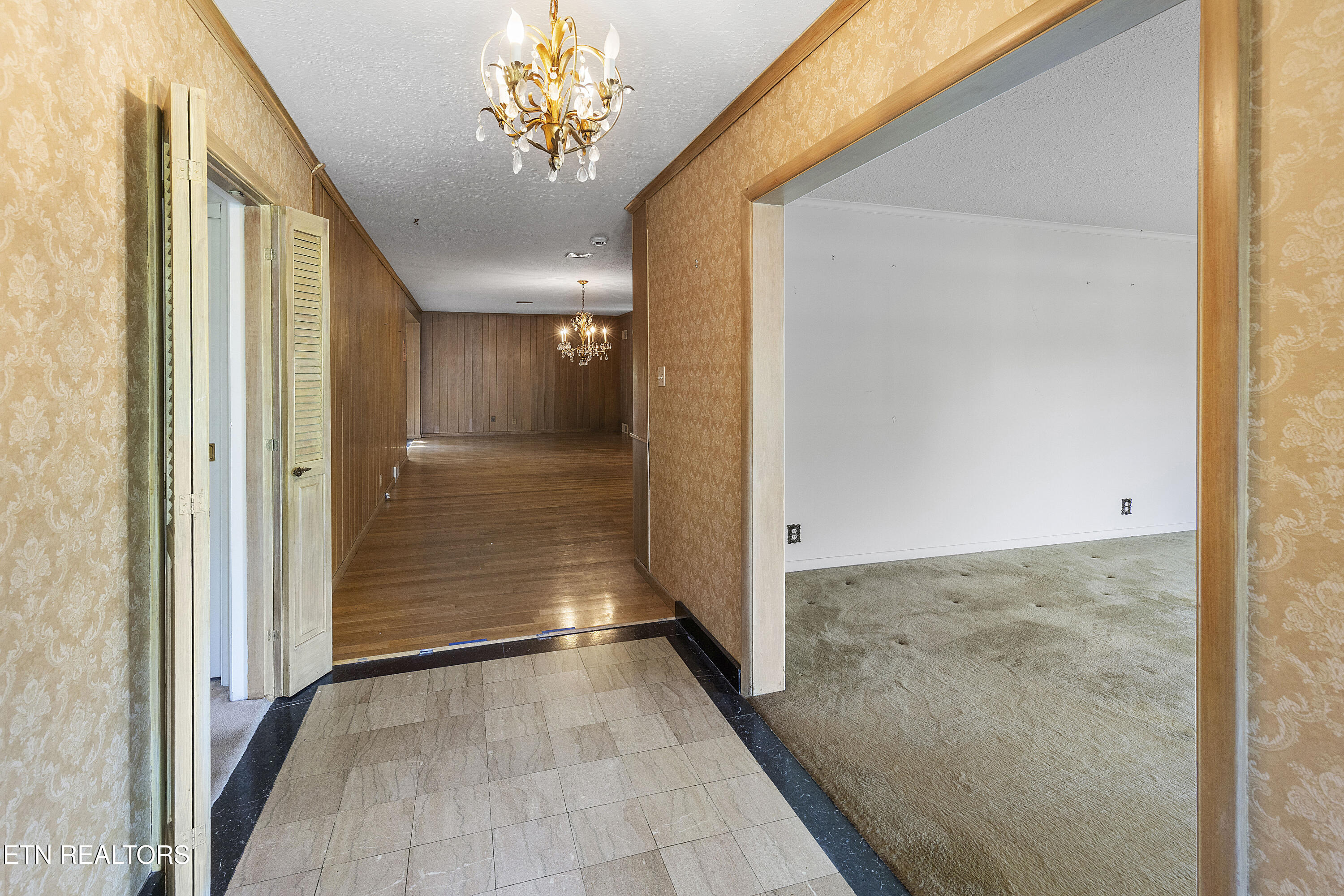 1233 Cherokee Boulevard Knoxville TN 37919