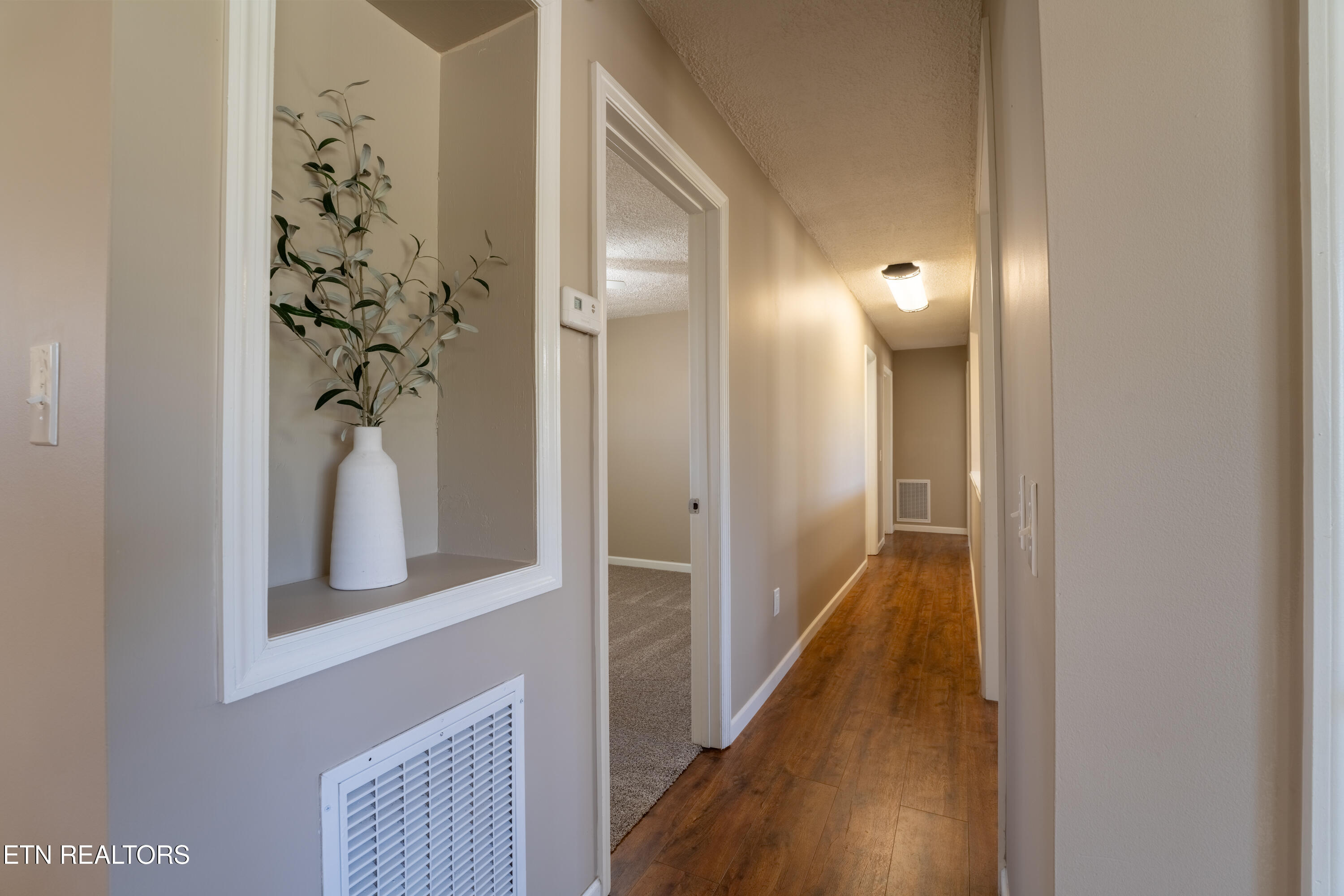 935 Forest Heights Circle Lenoir City TN 37772