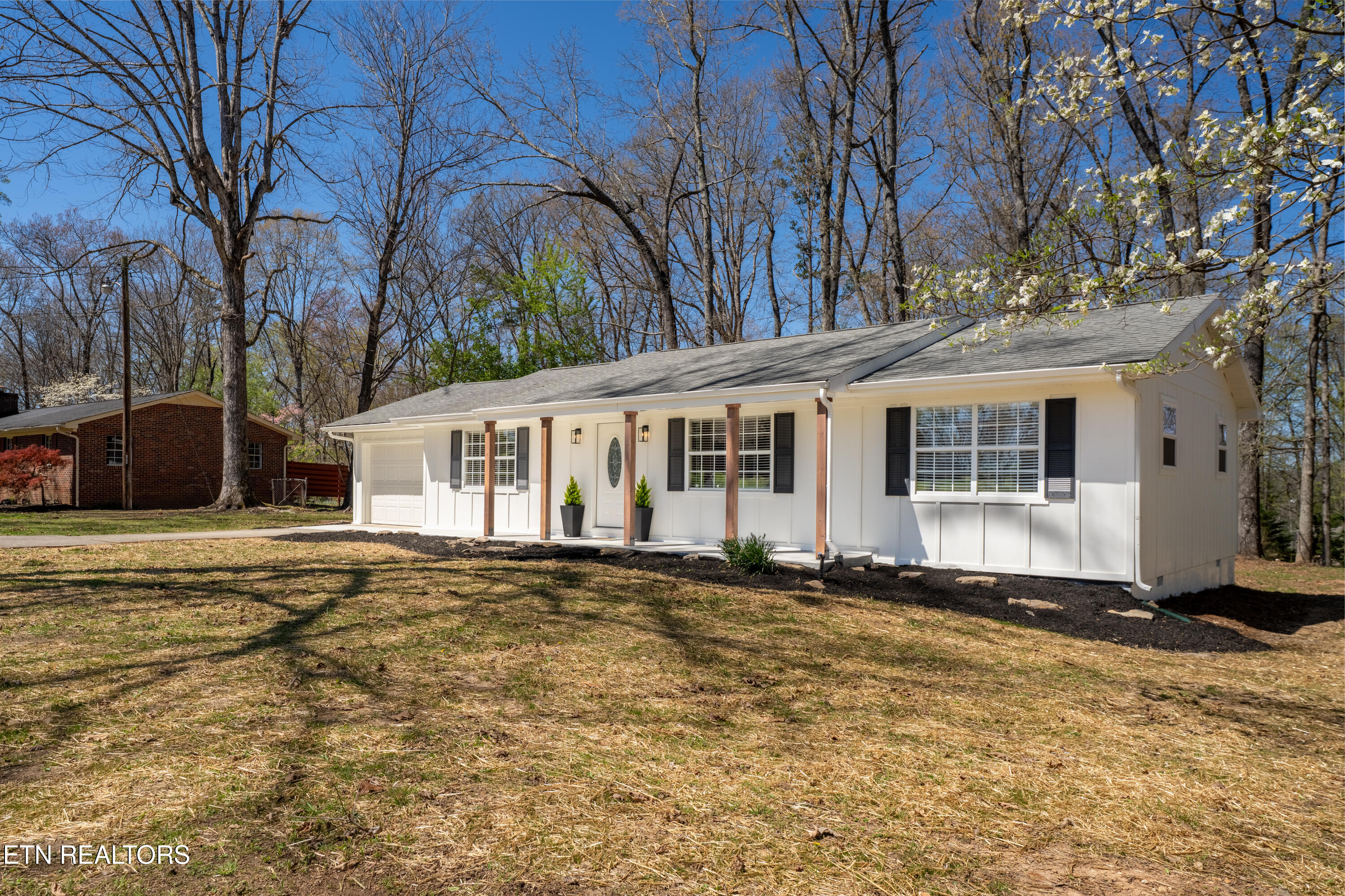 935 Forest Heights Circle Lenoir City TN 37772