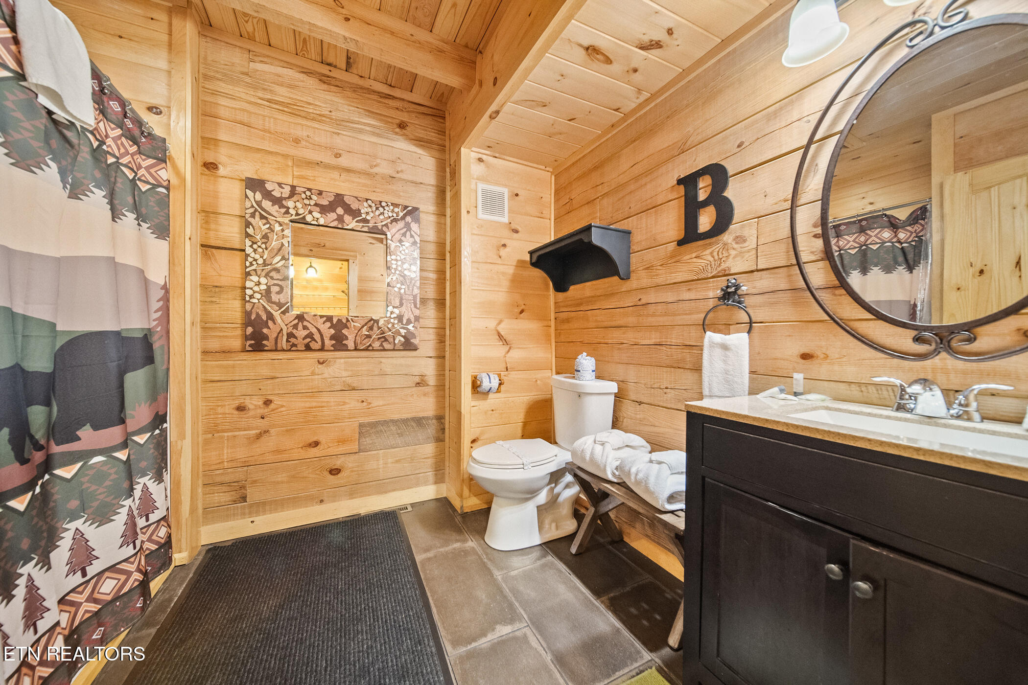 2713 Alps Way Pigeon Forge TN 37863