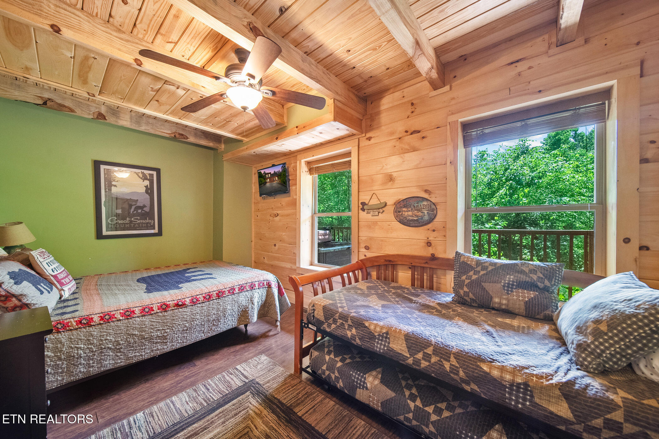 2713 Alps Way Pigeon Forge TN 37863
