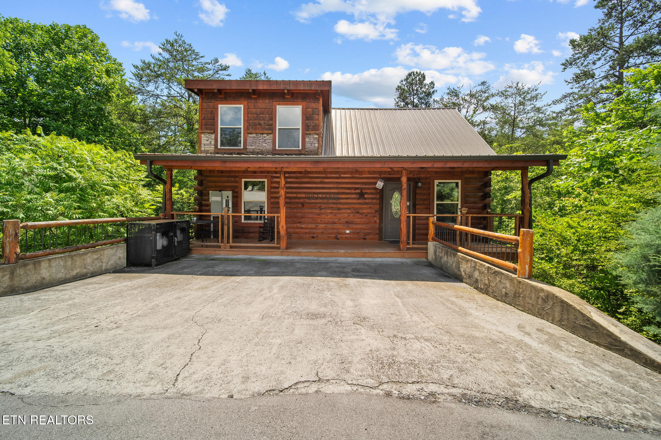 2713 Alps Way Pigeon Forge TN 37863