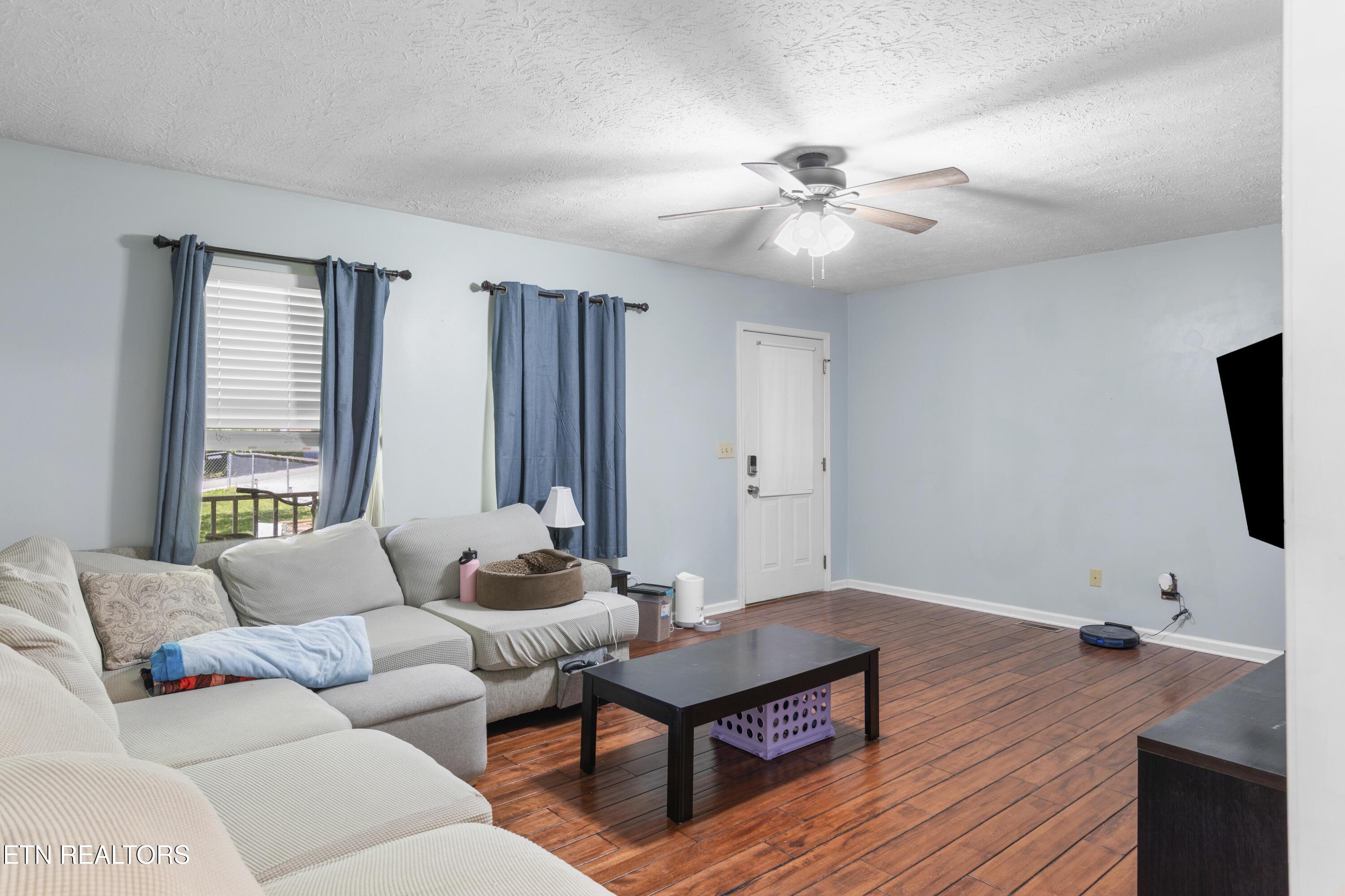 182 Woodvine Street Jacksboro TN 37757