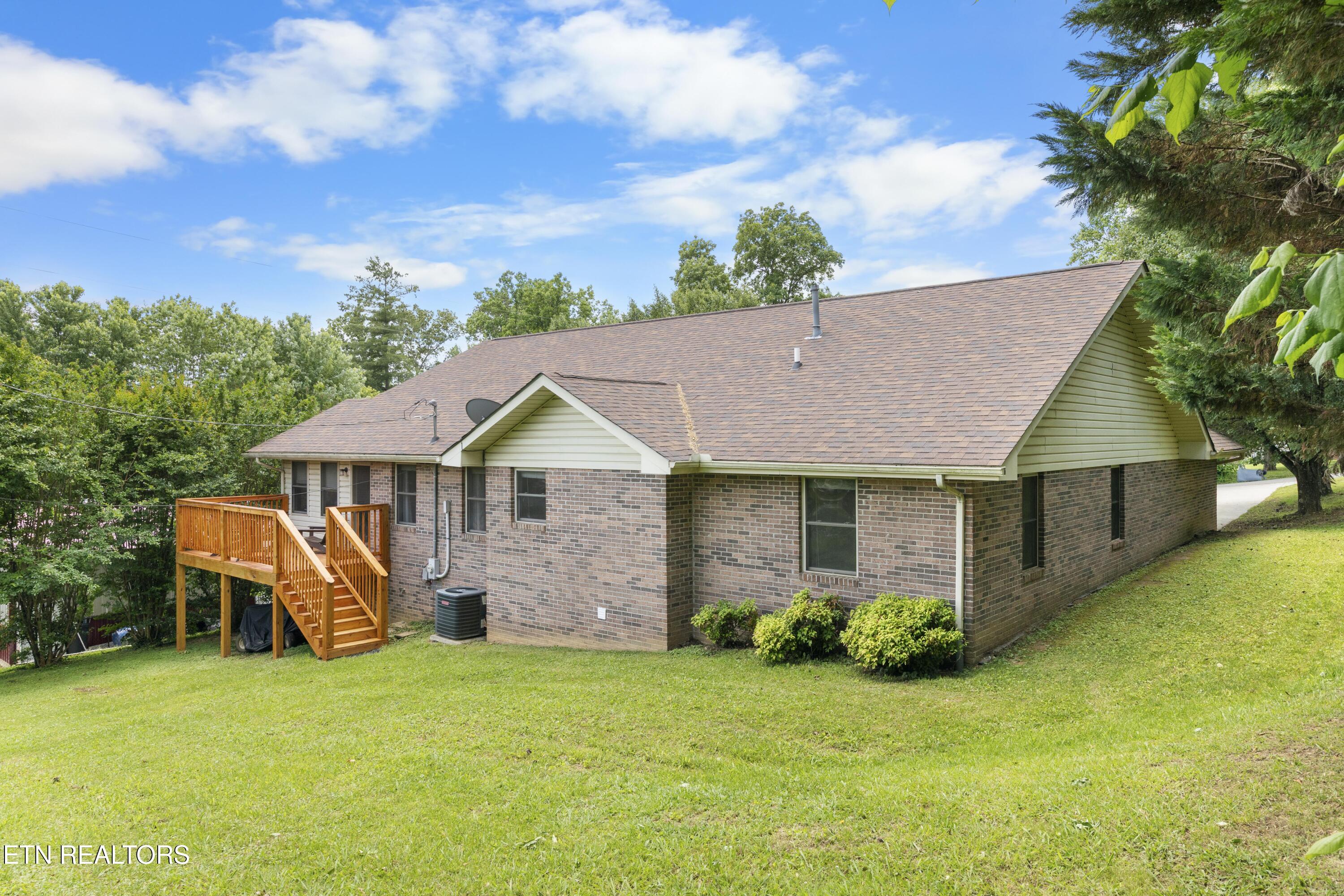 182 Woodvine Street Jacksboro TN 37757