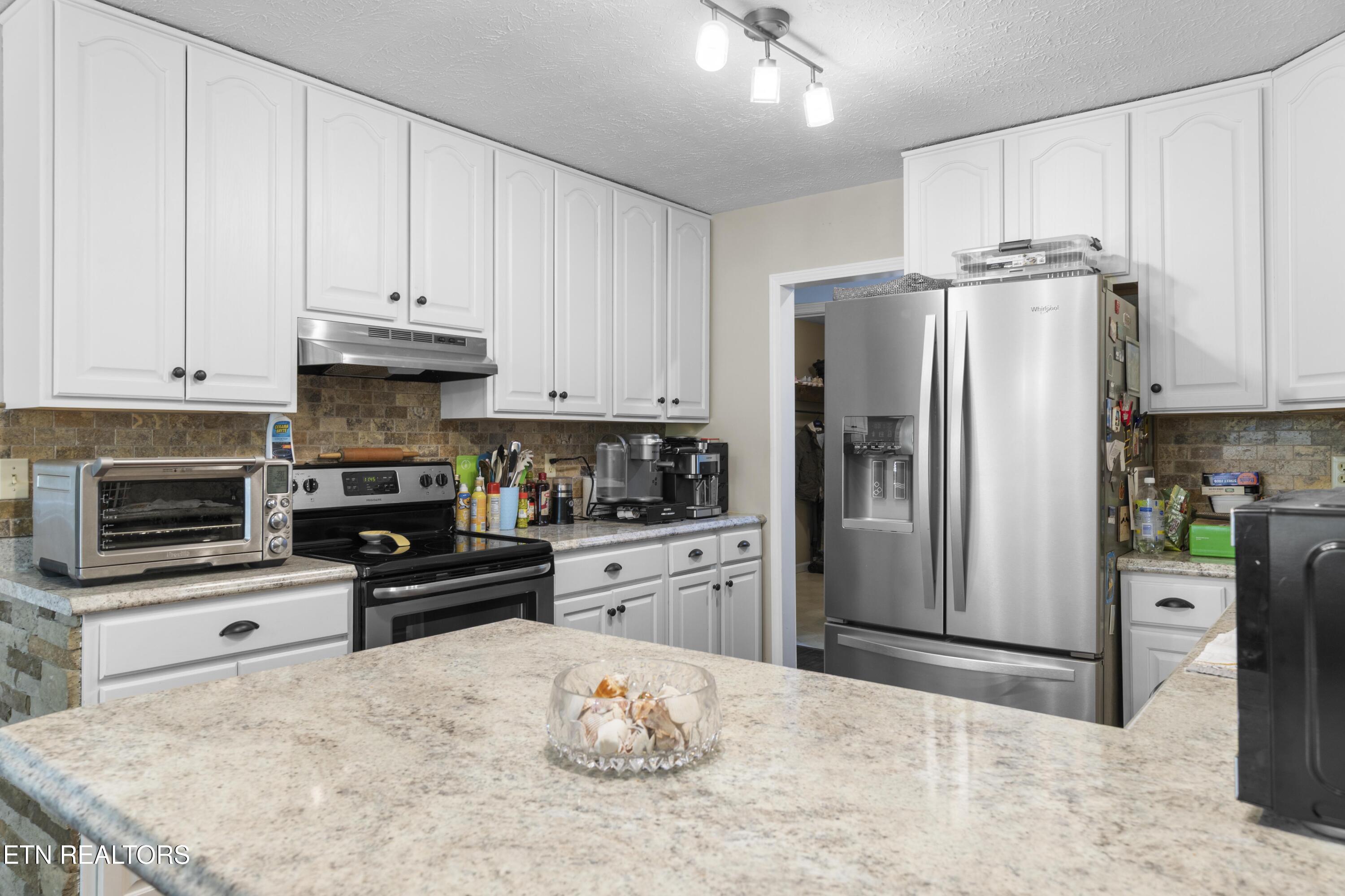 182 Woodvine Street Jacksboro TN 37757