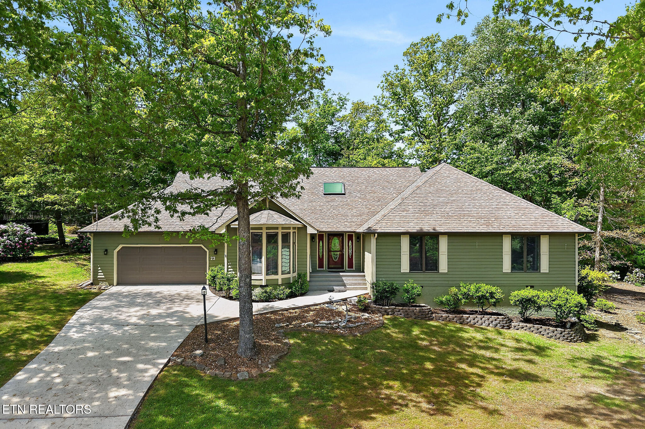 23 Belvedere Lane Crossville TN 38558