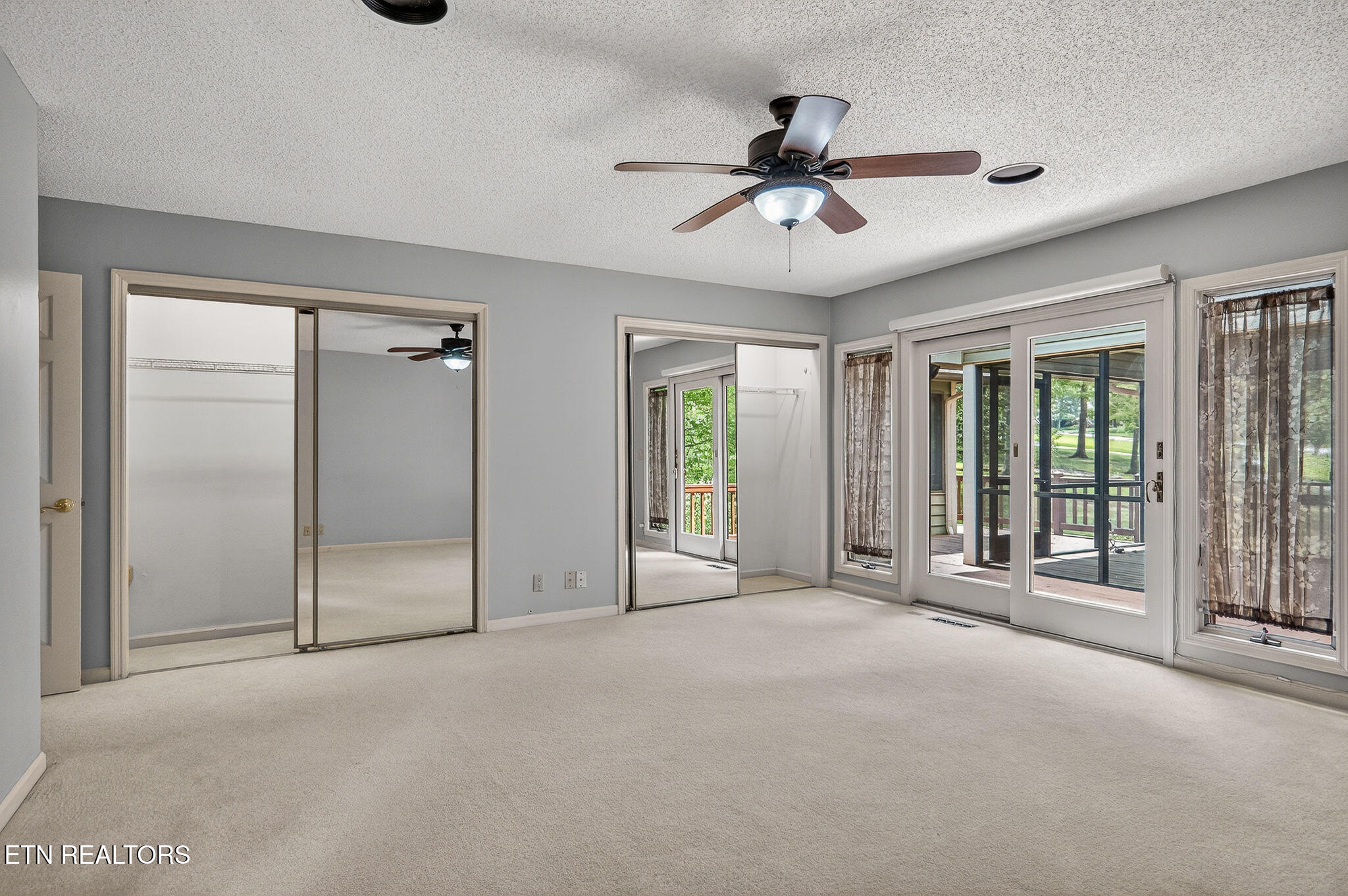 23 Belvedere Lane Crossville TN 38558