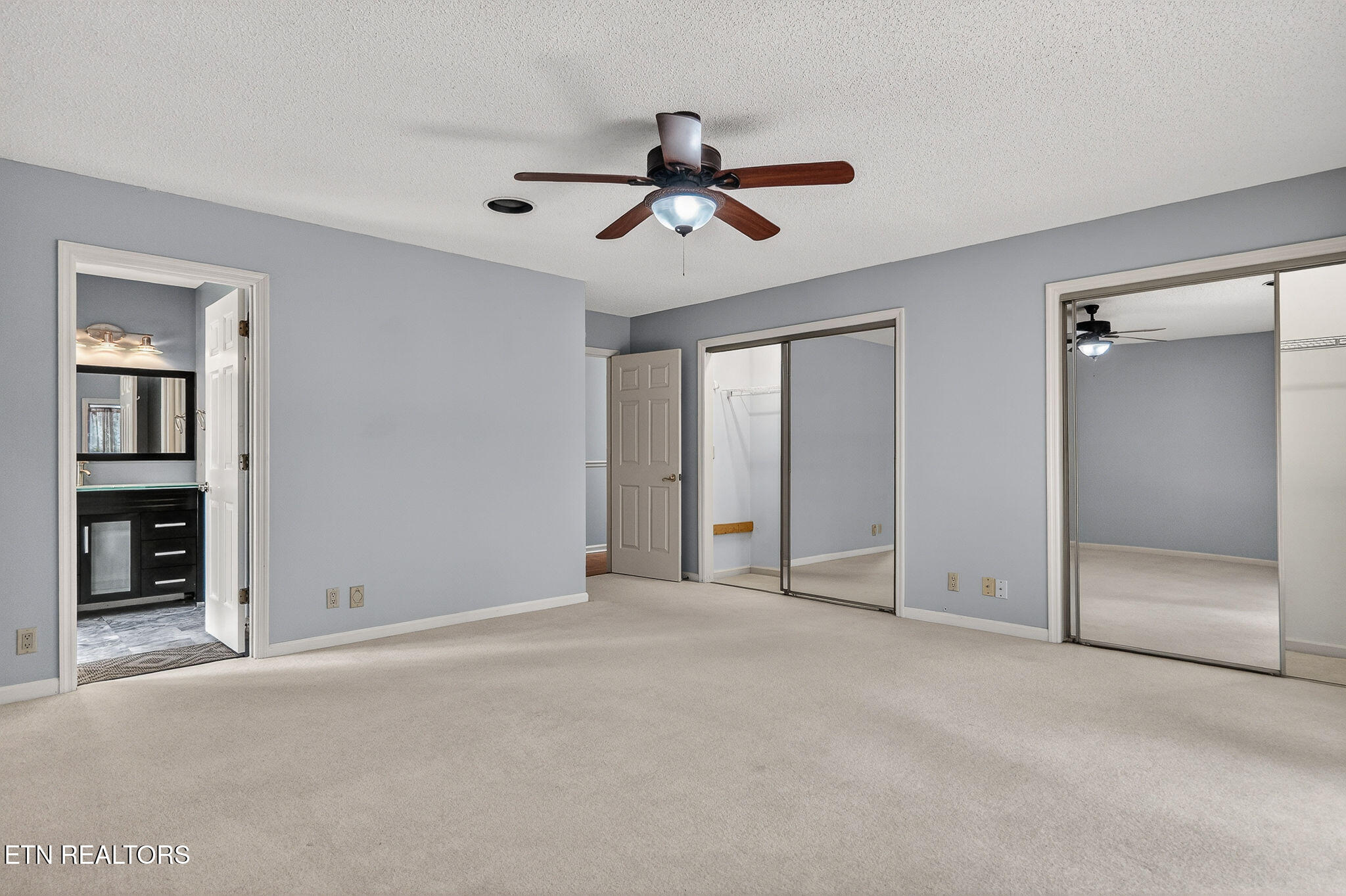 23 Belvedere Lane Crossville TN 38558