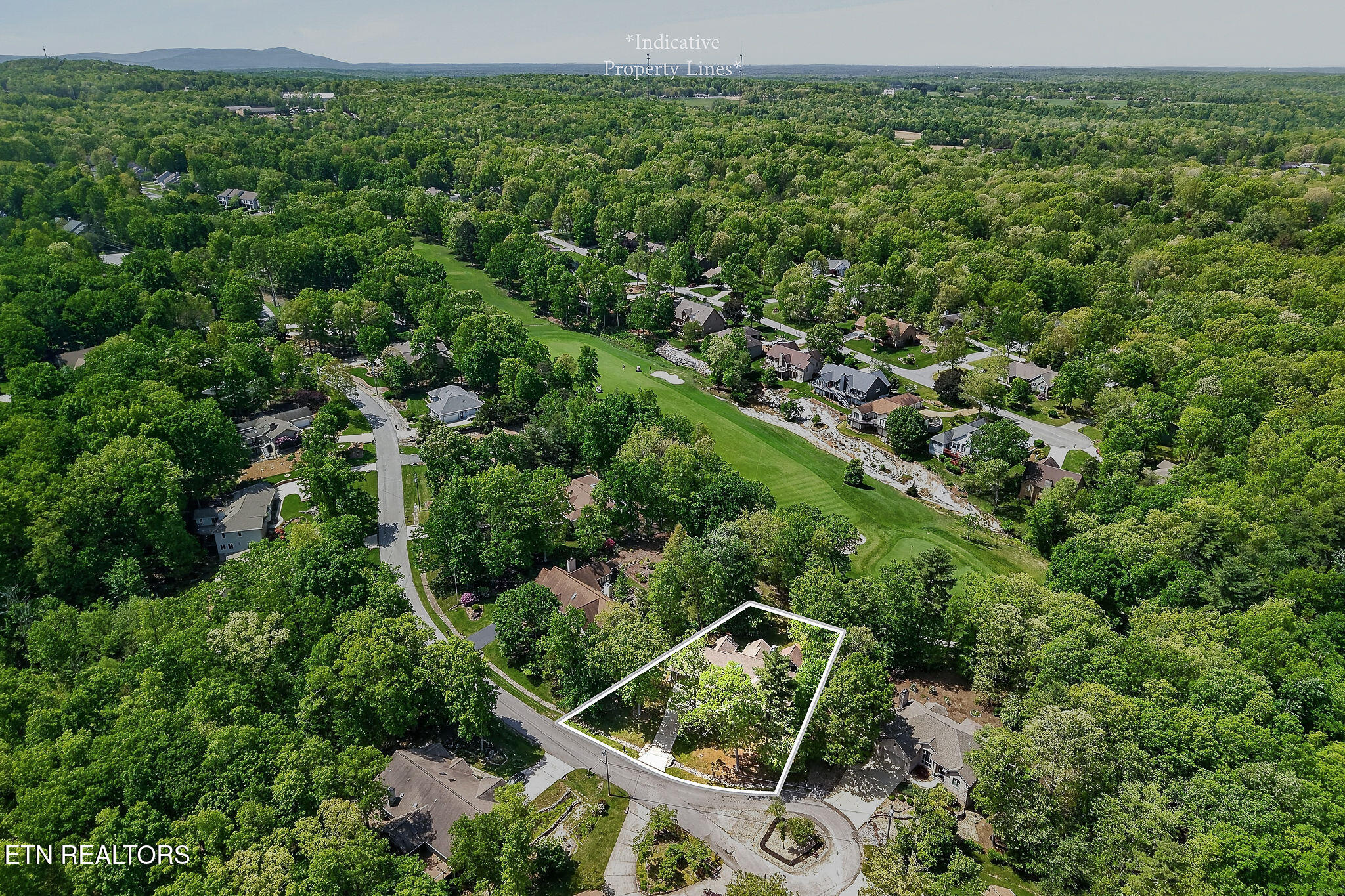 23 Belvedere Lane Crossville TN 38558