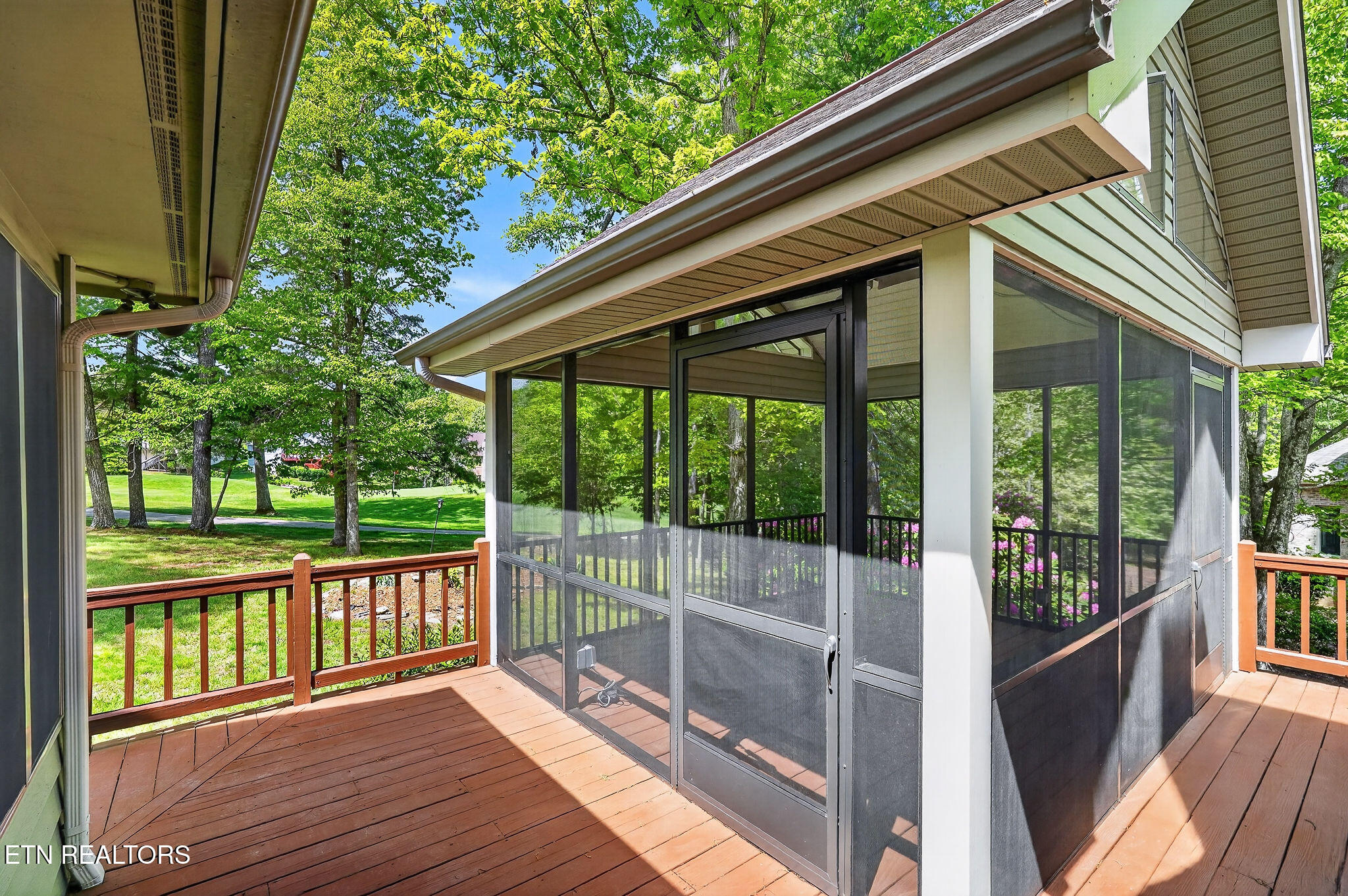 23 Belvedere Lane Crossville TN 38558