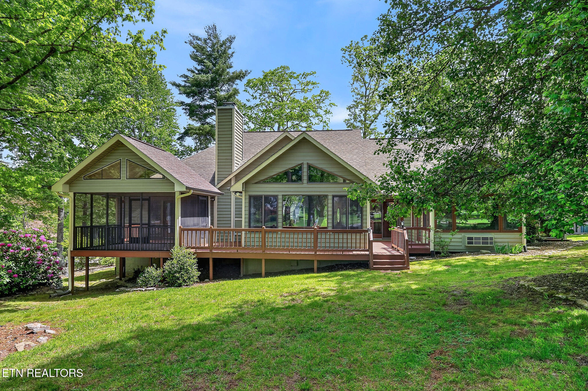 23 Belvedere Lane Crossville TN 38558