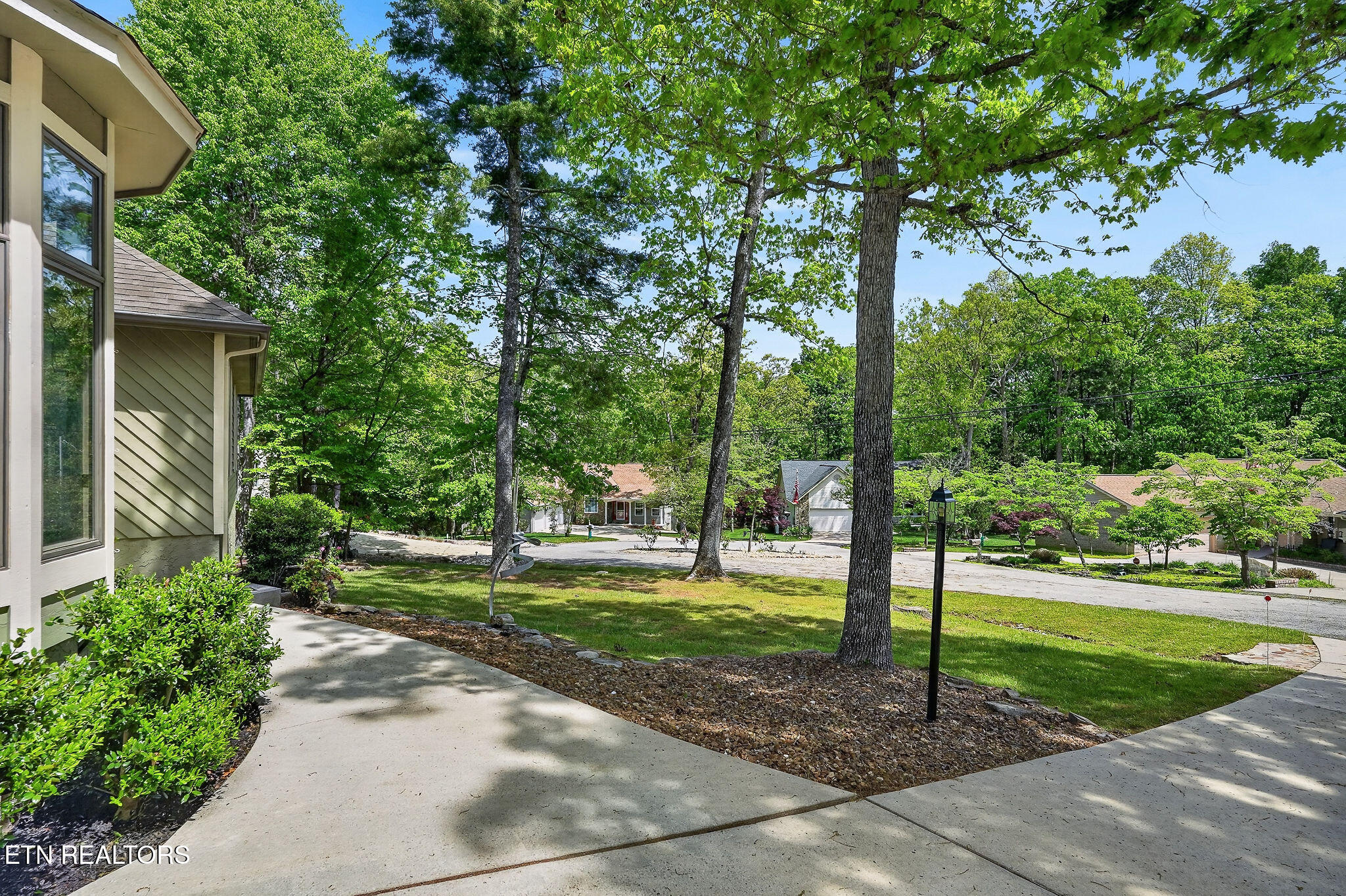 23 Belvedere Lane Crossville TN 38558