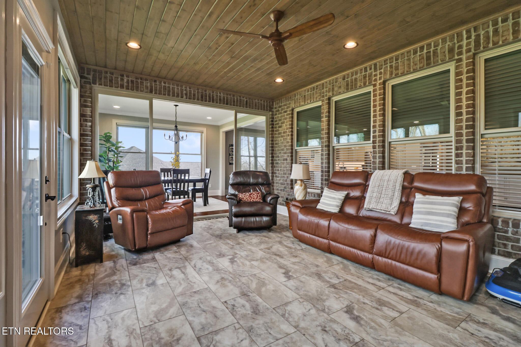 103 Bent Oak Terrace Crossville TN 38558
