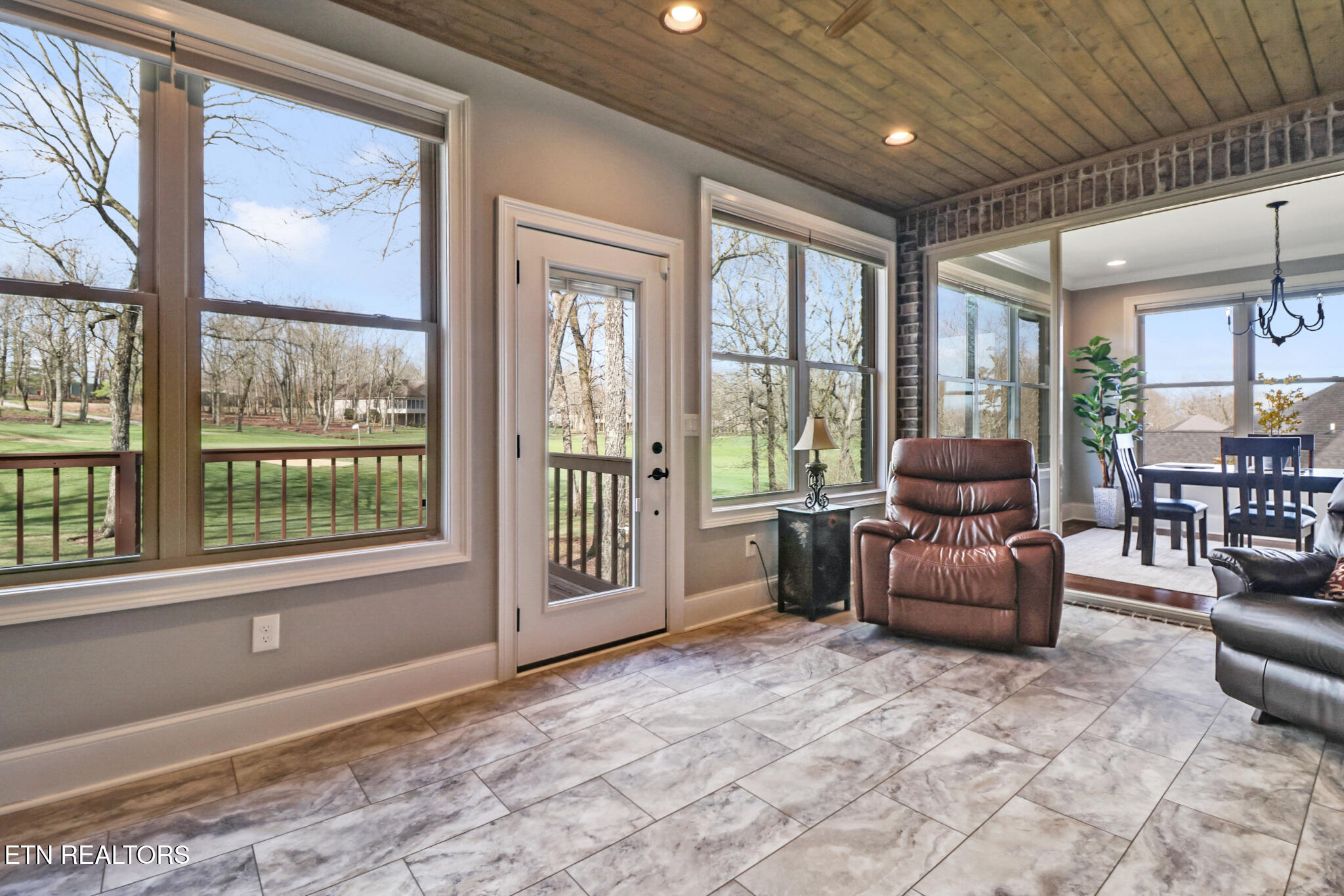 103 Bent Oak Terrace Crossville TN 38558