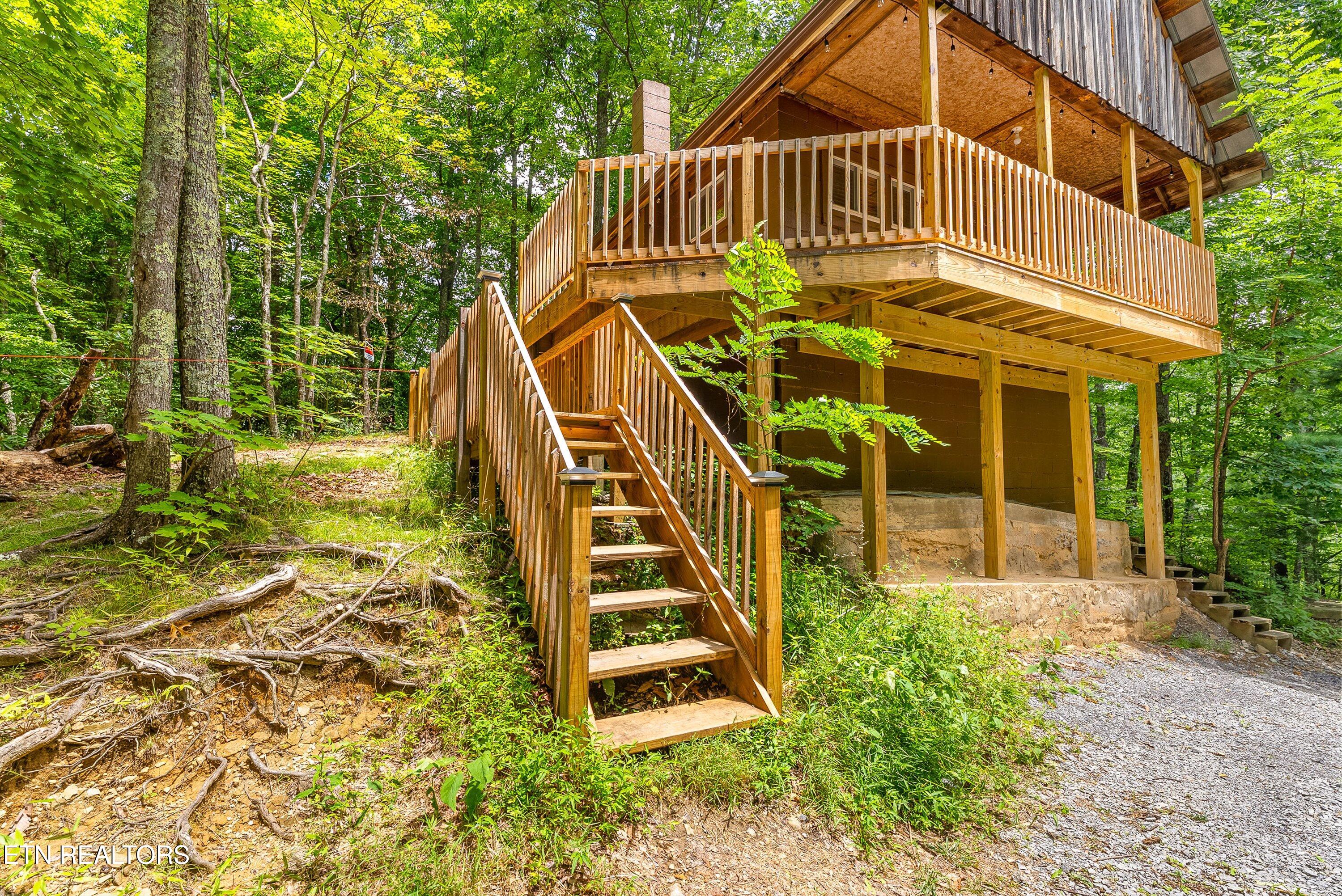 1222 S Highway 32 Cosby TN 37722