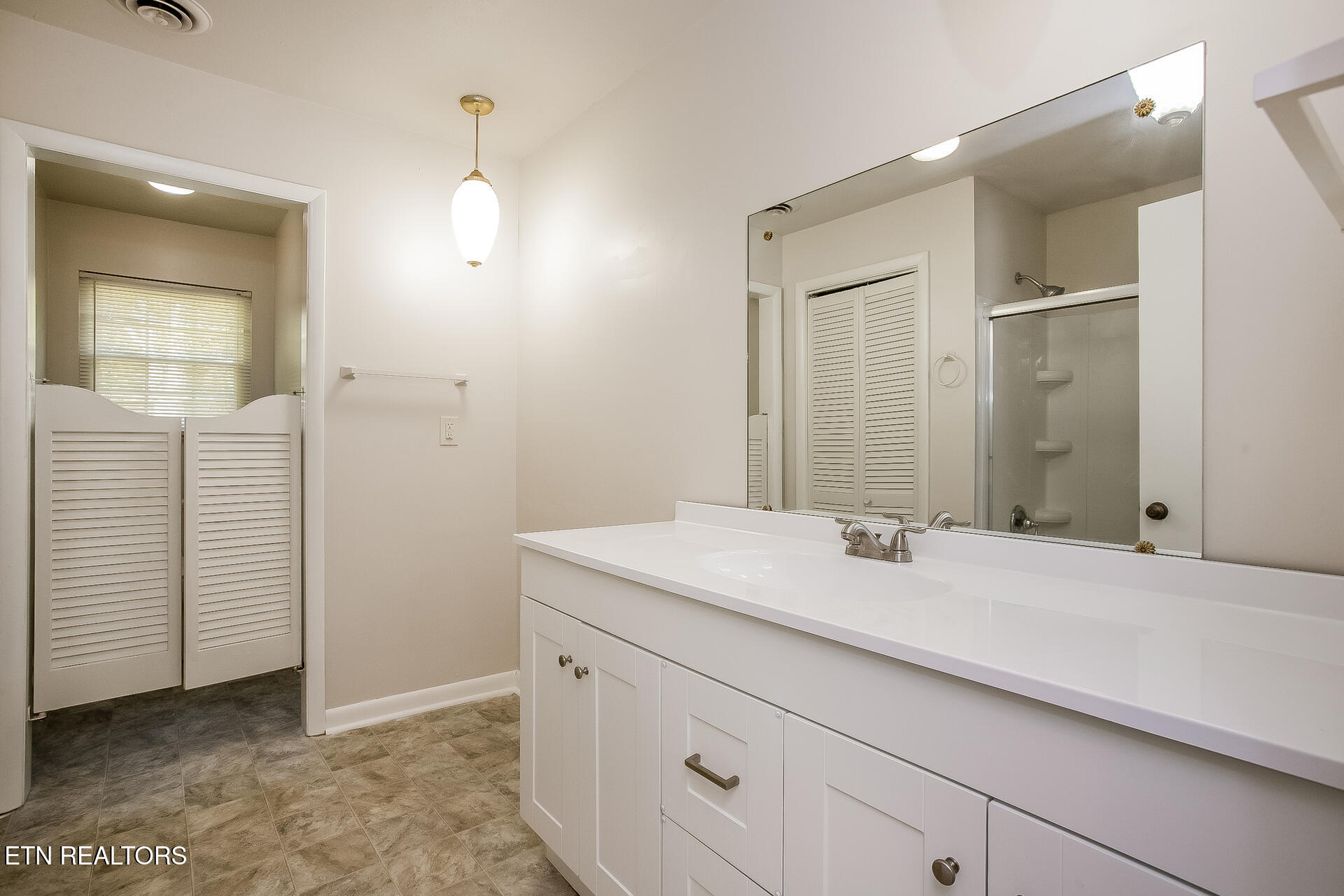 214 Meadow Lane Lafollette TN 37766