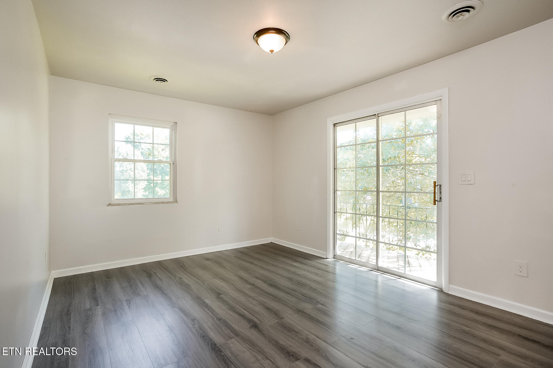 214 Meadow Lane Lafollette TN 37766