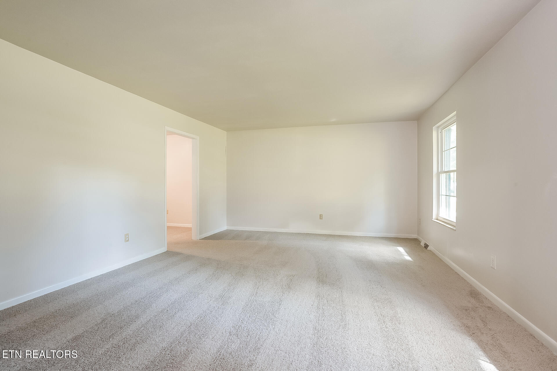 214 Meadow Lane Lafollette TN 37766