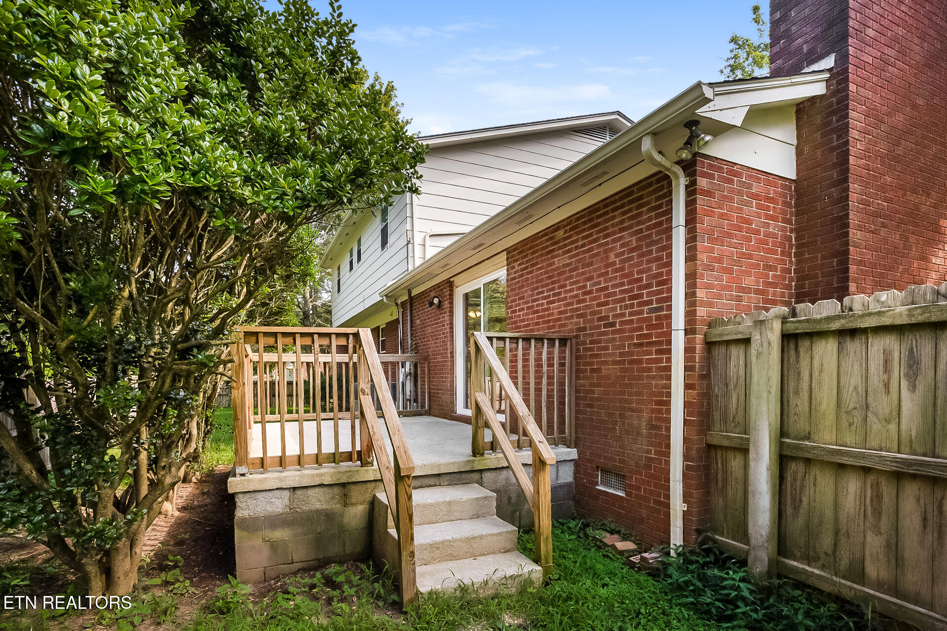 214 Meadow Lane Lafollette TN 37766