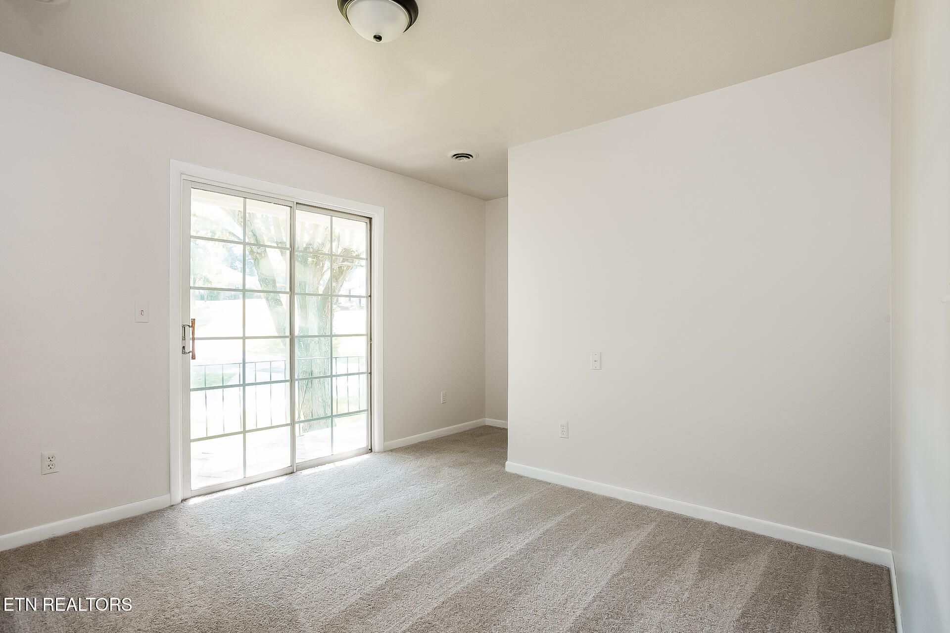 214 Meadow Lane Lafollette TN 37766