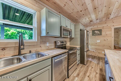 2138 Bluff Ridge Road Sevierville TN 37876