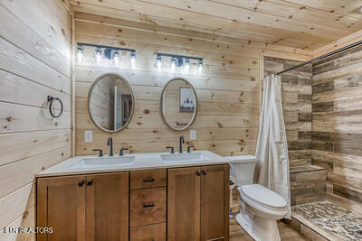 2138 Bluff Ridge Road Sevierville TN 37876