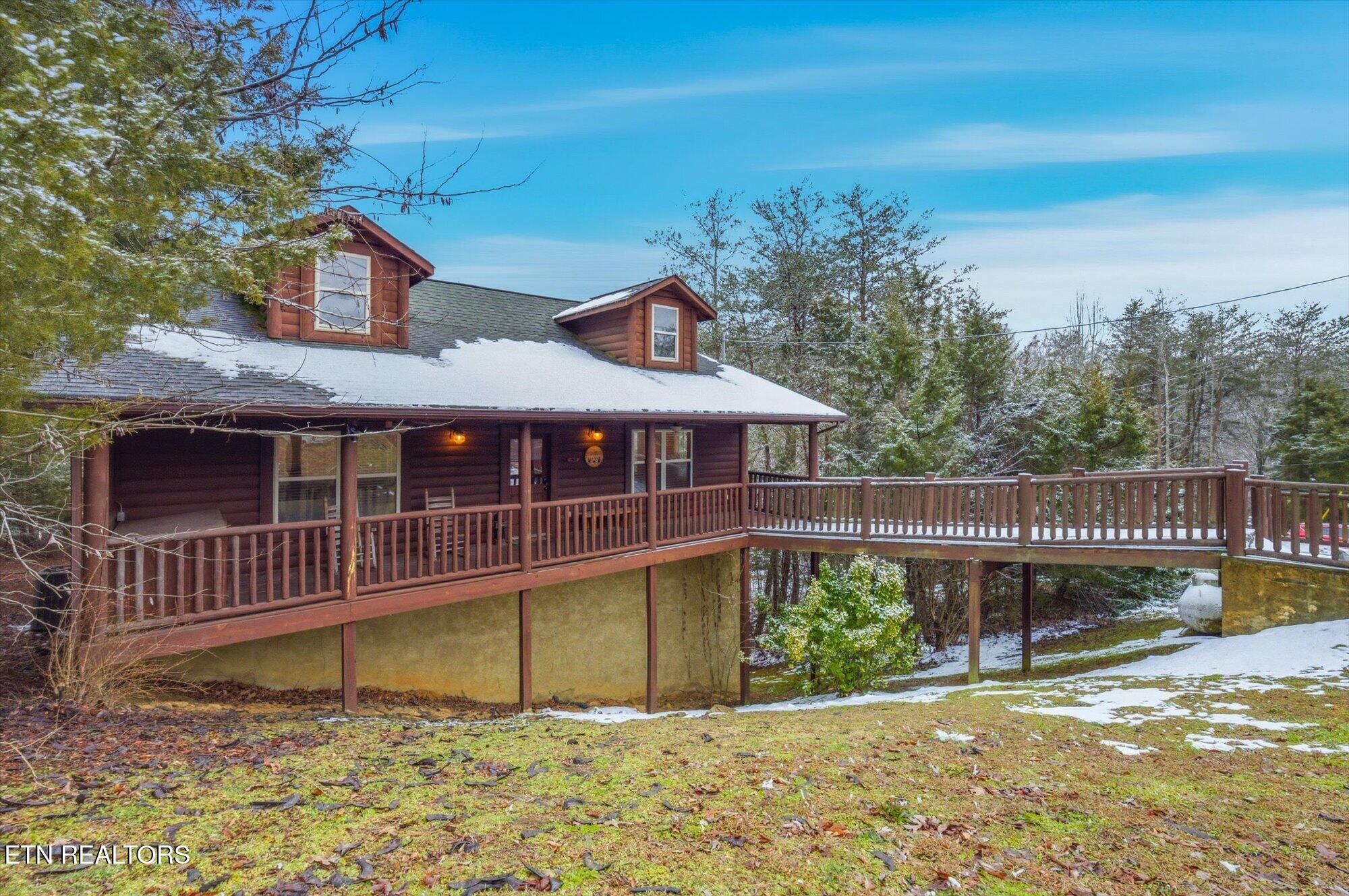 1960 Oakmont Drive Sevierville TN 37876