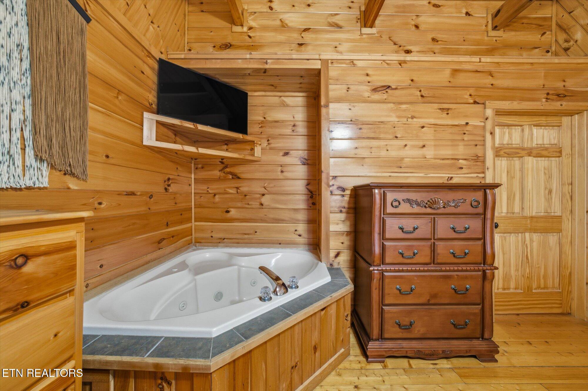 1960 Oakmont Drive Sevierville TN 37876