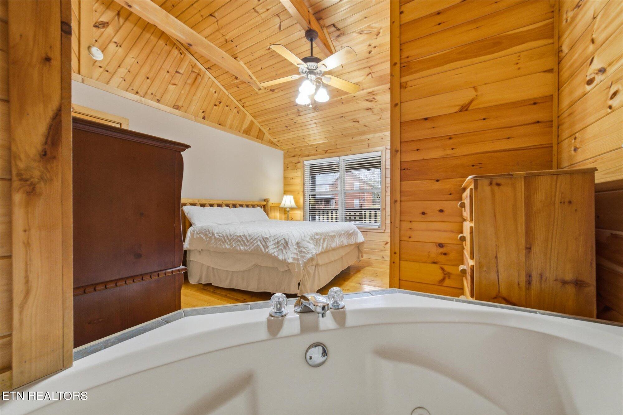 1960 Oakmont Drive Sevierville TN 37876
