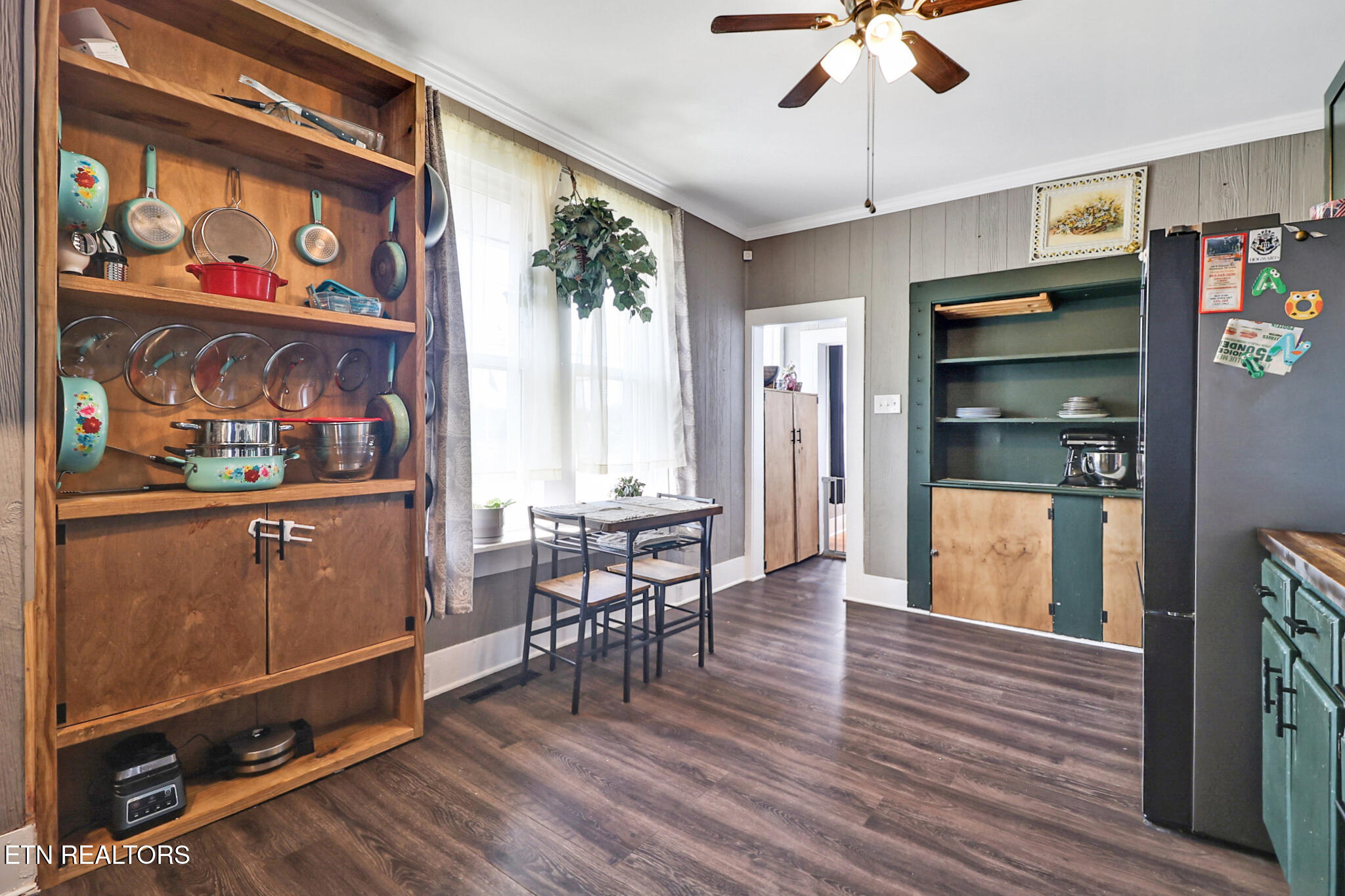400 W Rockwood Street Rockwood TN 37854